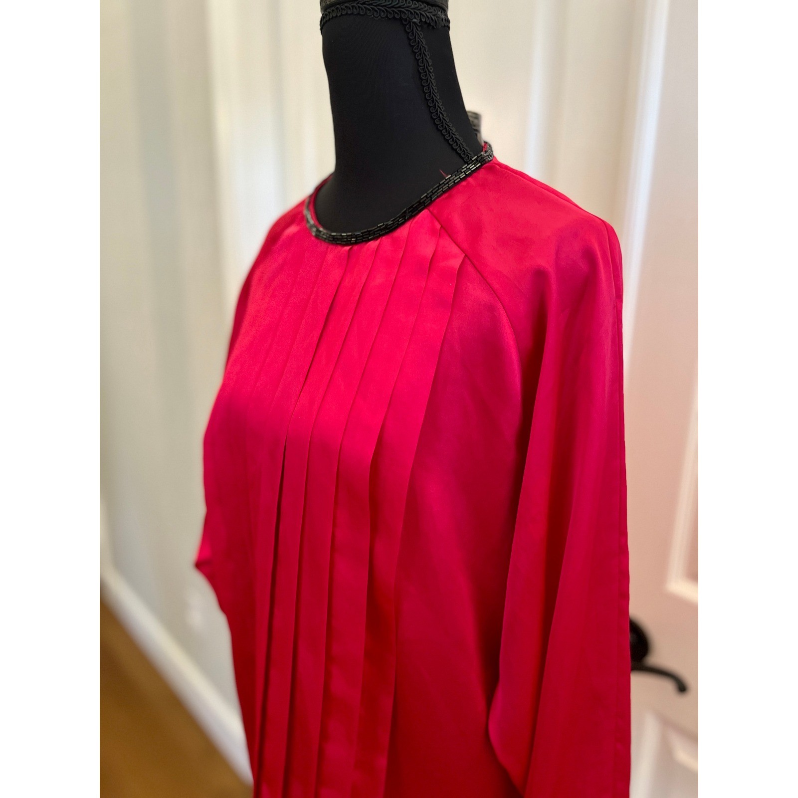 Vintage 80&rsquo;s-90&rsquo;s Breckenridge Red Satin Pleated Blouse Beaded Neck 12