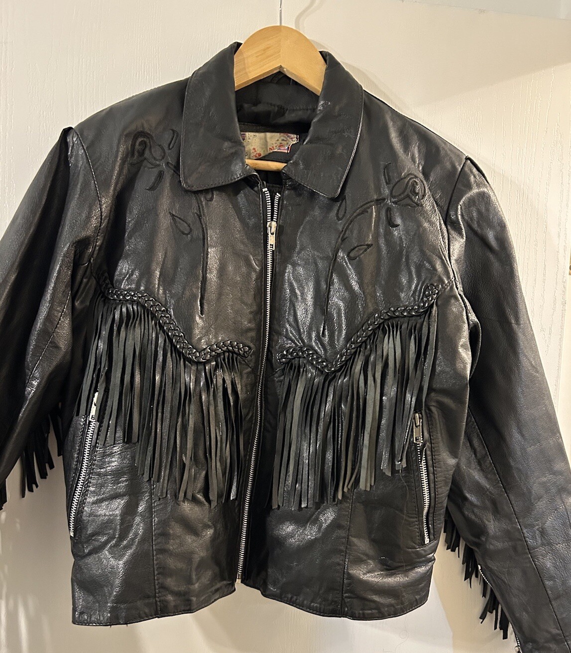 VTG Women’s Genuine Embossed Leather With Fringe Sexy Moto Biker Jacket Size M