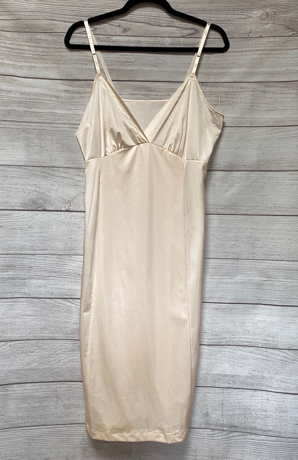 Texsheen Lingerie Full Length Slip Light Peach Size 38 Nylon