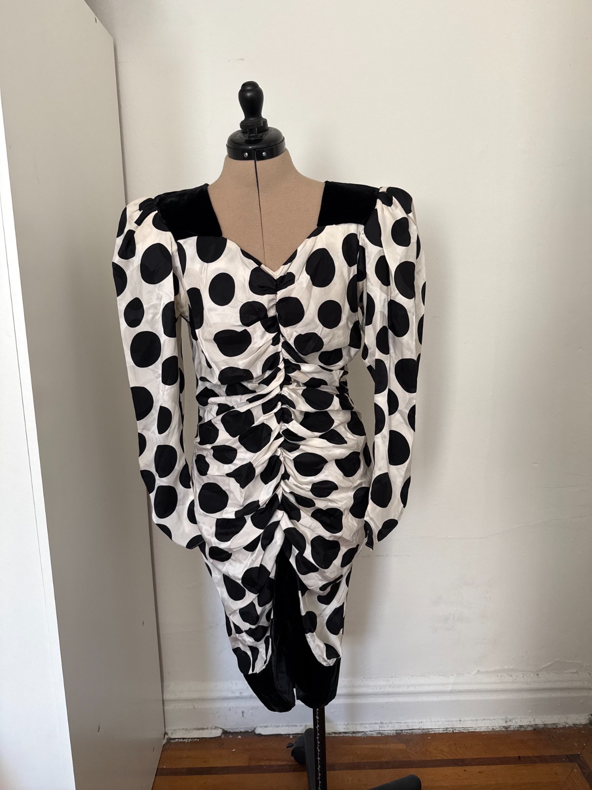 Vtg 80s Flora Kung Silk Polka Dot Velvet Trim Cocktail Dress 10 80s Glam Flaw