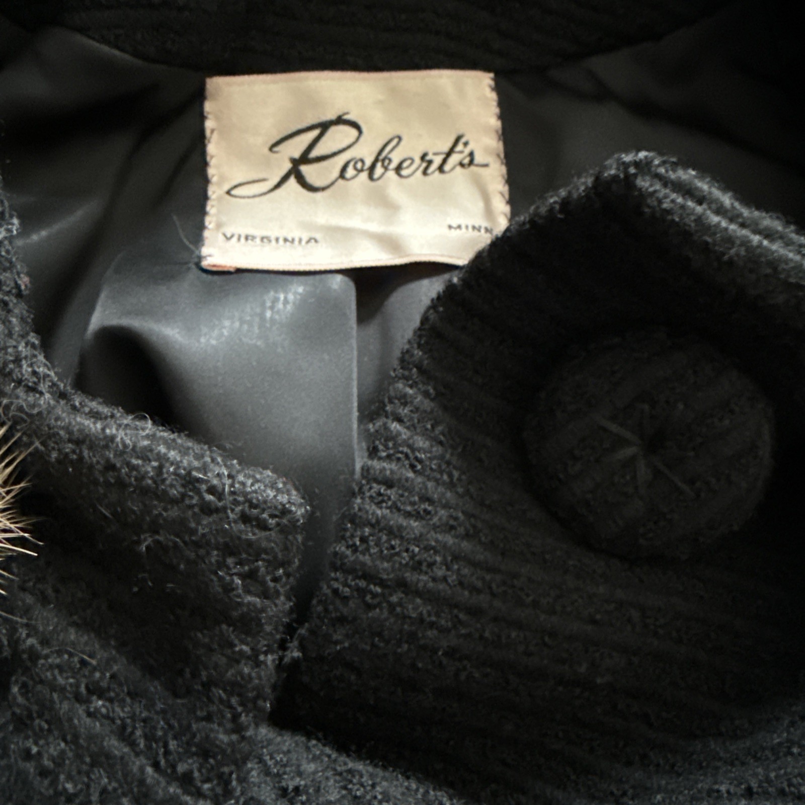 Robert’s Glam Hand Tailored 50&rsquo;s Wool Coat with Fur Collar & Cuffs Women’s Large