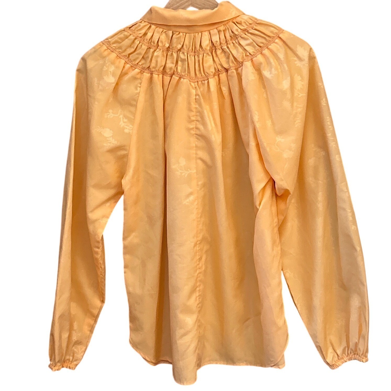 Vintage Blouse Cottagecore Regencycore Victorian Smocked Tie Neck Peach