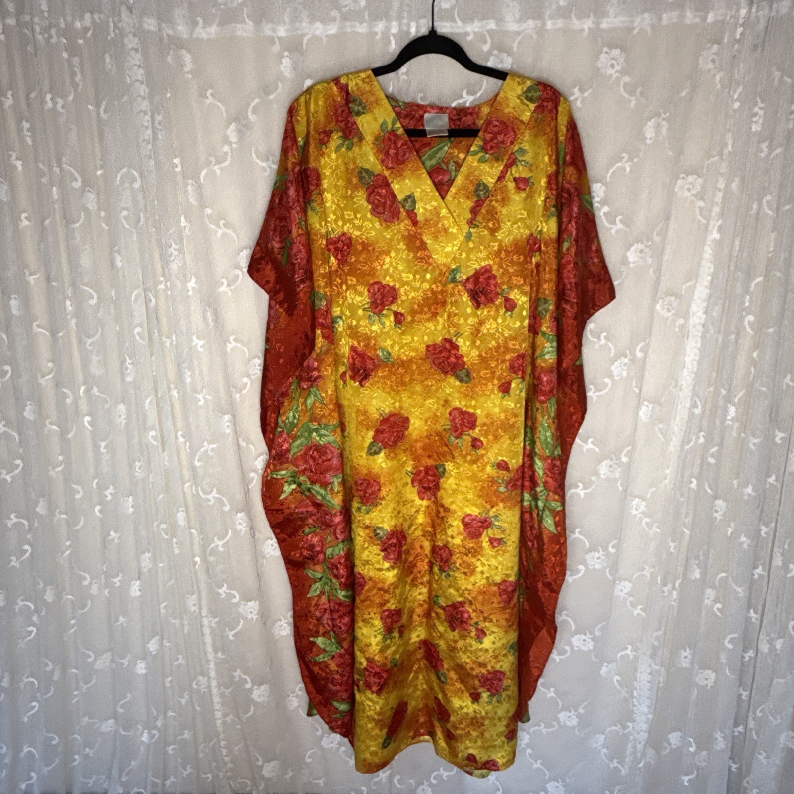 Vintage Simply Basic Multicolor Floral Jacquard One Size Pockets Muumuu Caftan