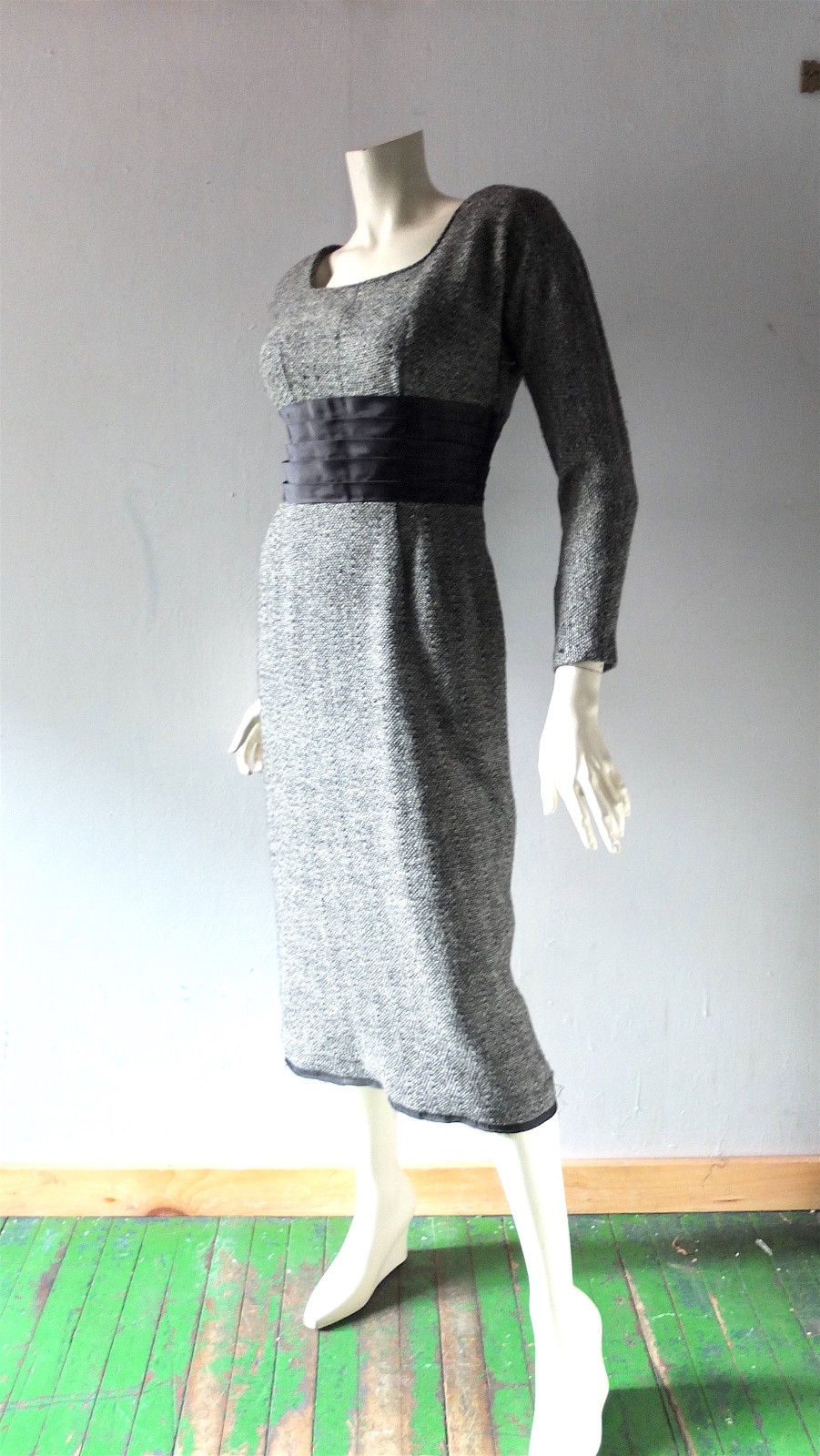 1950s Phyllis De Trano for Georgette Snowstorm Tweed Wiggle Dress Joan Mad Men