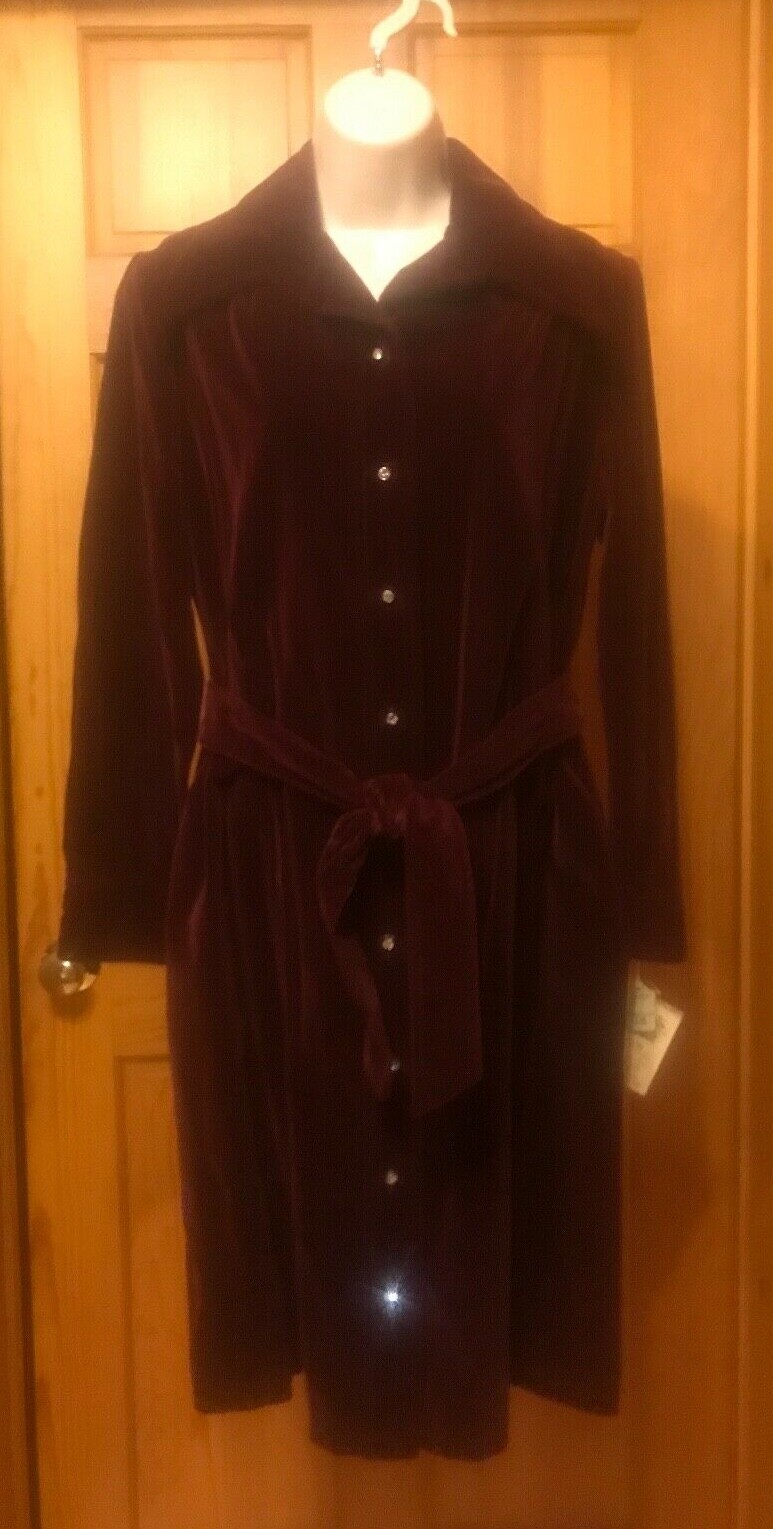Vintage 1970s Burgundy Velvet Belted Shirt Dress Long Sleeve Size 14 New