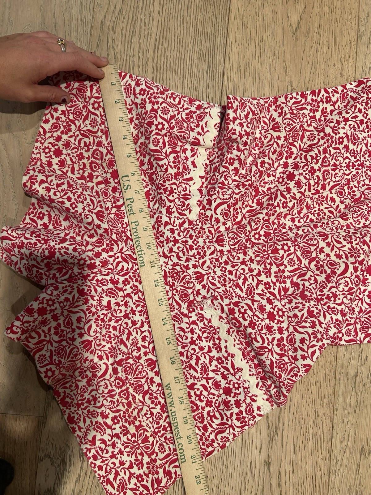 Vintage 1970’s Jumper Women’s Red Floral Sleeveless Hippy Everyday
