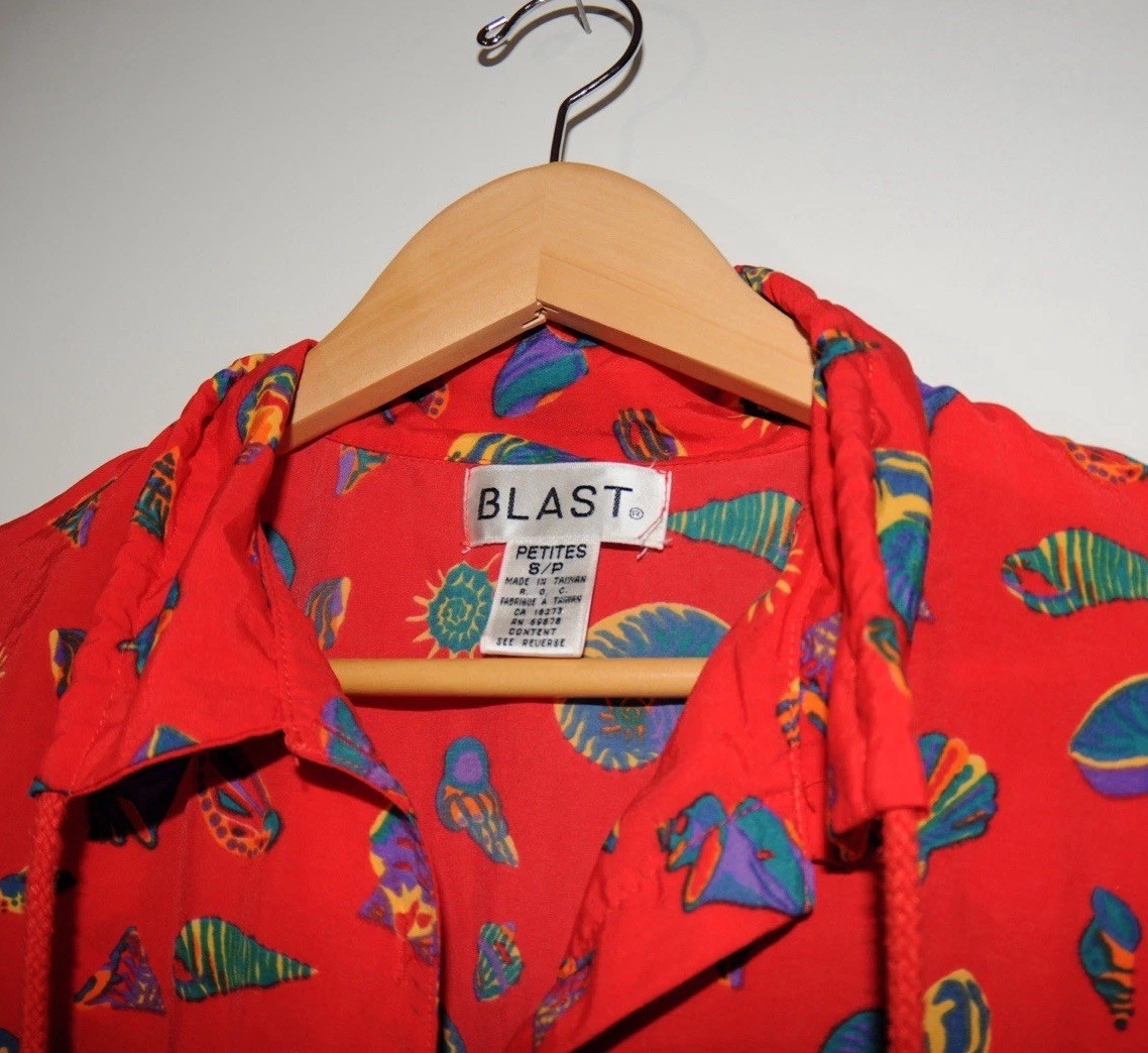 Vintage 80s Bold Seashell Embroidered Vacation Beach Polo Shirt Sz Small Kitschy