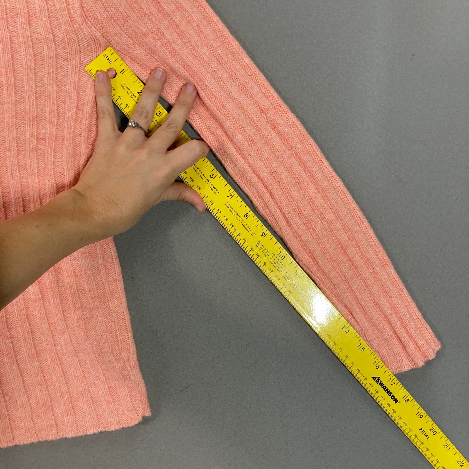 Vintage Sears Jr Bazaar Turtleneck Sweater 70s Ribbed Womens XS/S Light Peach