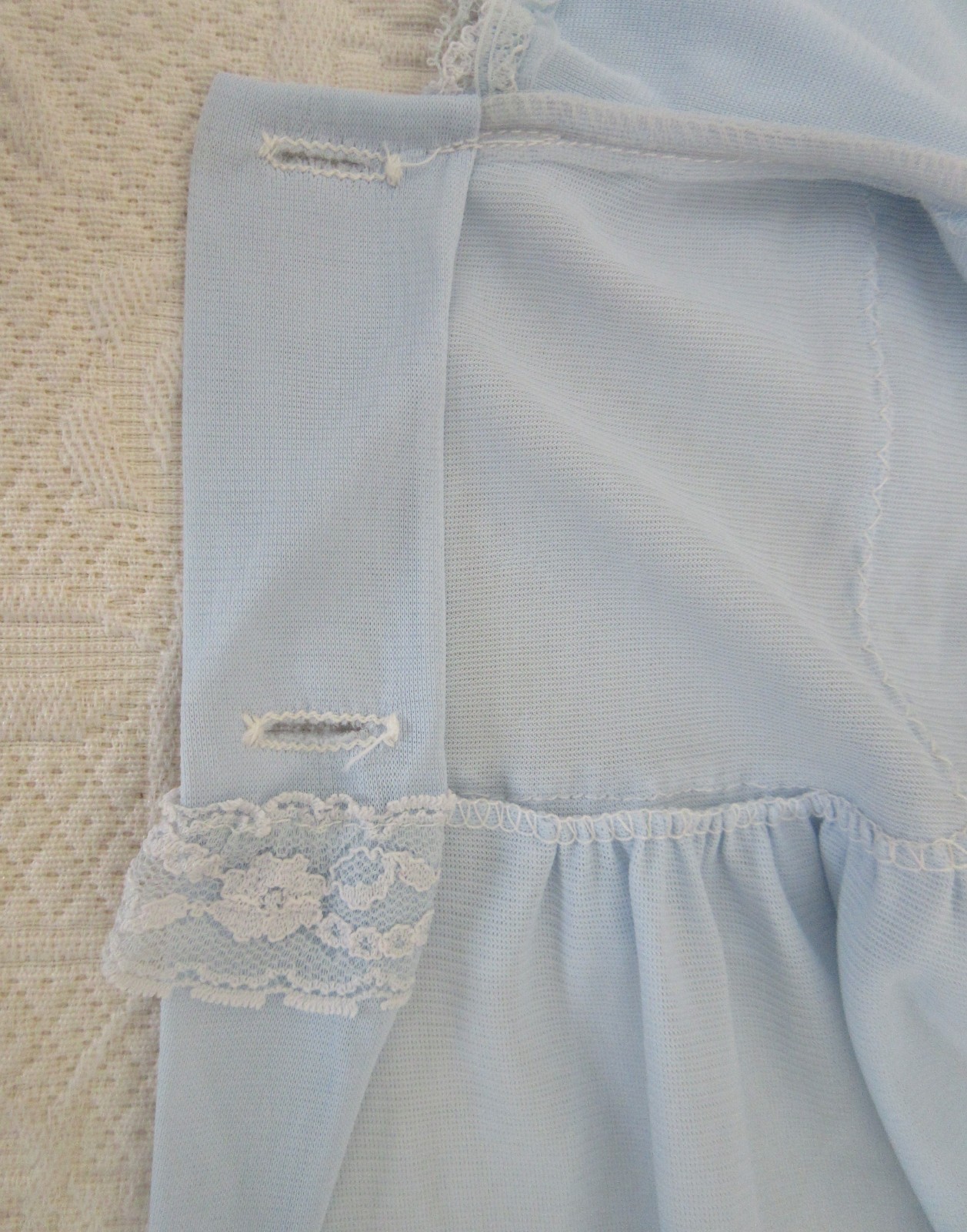 1960&rsquo;s BED JACKET PHILMAID BLUE nylon LACE RUFFLE size LARGE 40/42 USA