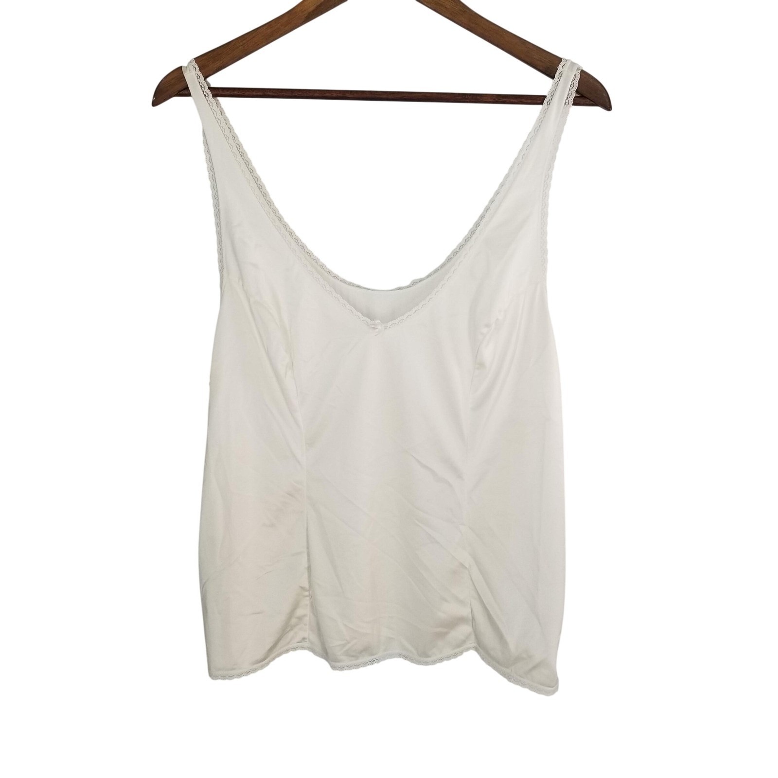 Vanity Fair Vintage White Lace Trim Nylon Camisole Top Sz 40 Made in USA Bridal