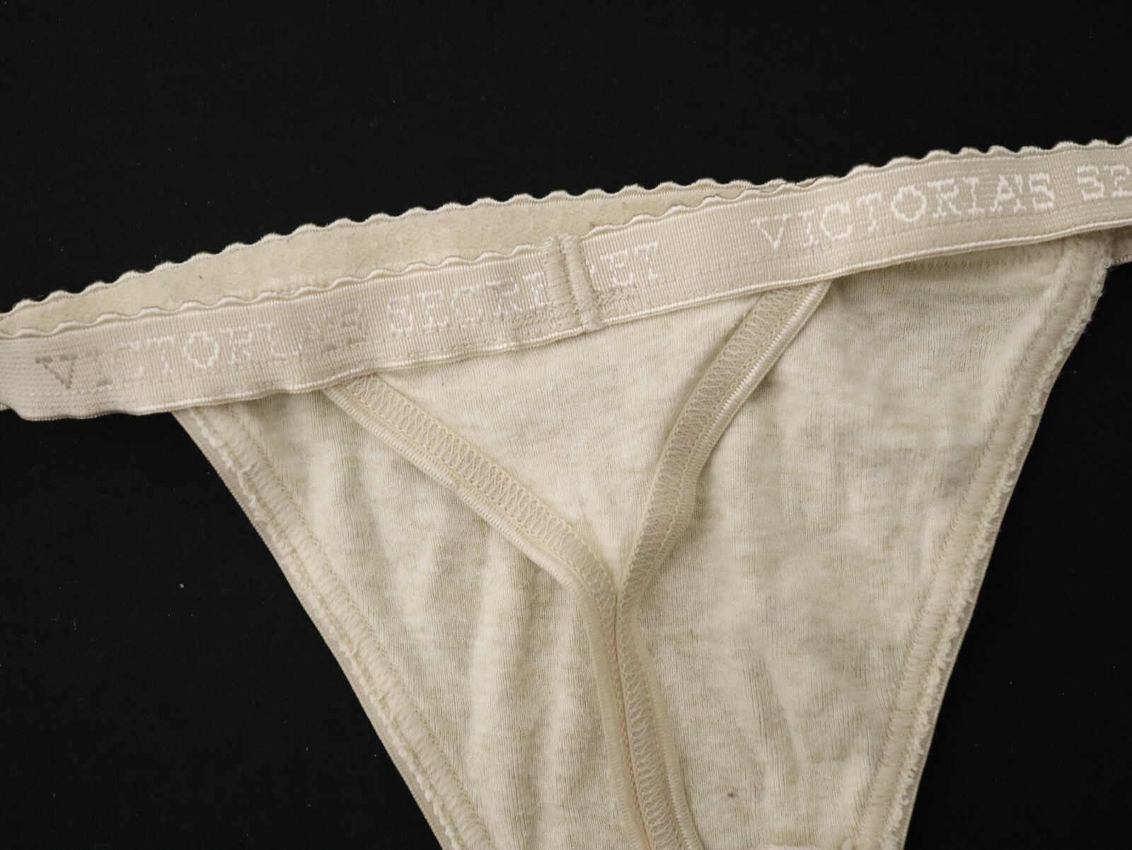 2 Victoria&rsquo;s Secret VTG Y2K Signature Cotton V-String Thong Panties Lot MEDIUM