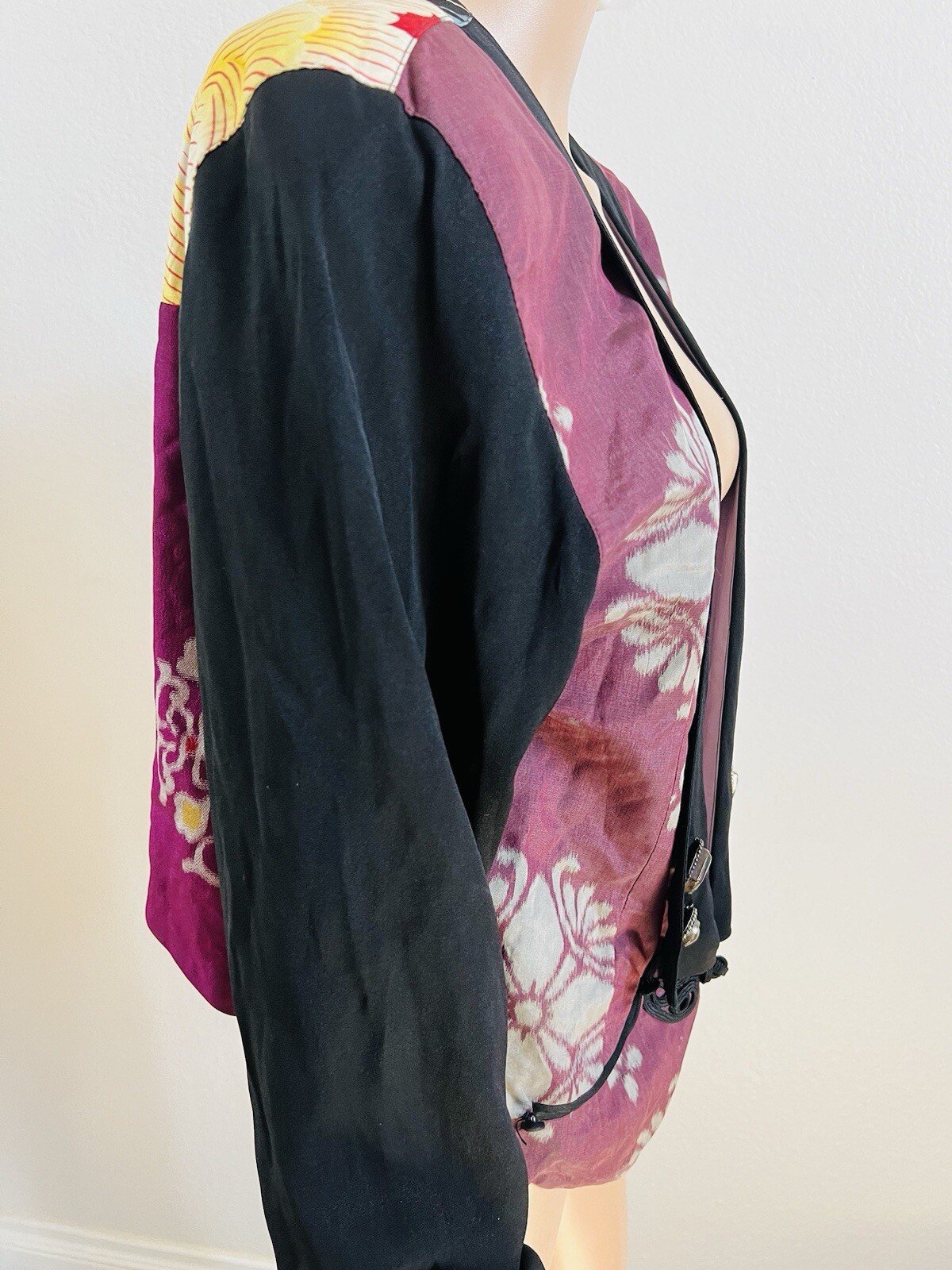 VTG Rebel Smith USA Silk* Open Jacket Floral Art Top Gemstone Accents M/L* OOAK