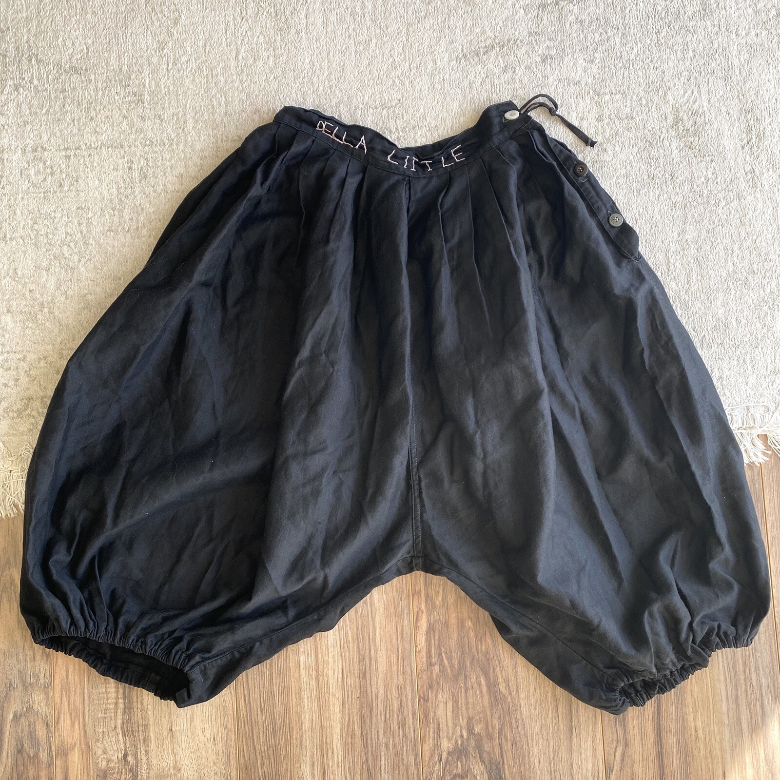 RARE VTG Women&rsquo;s 1930s 30s Maiden America Black Bloomers Divided Skirt 23&Prime;