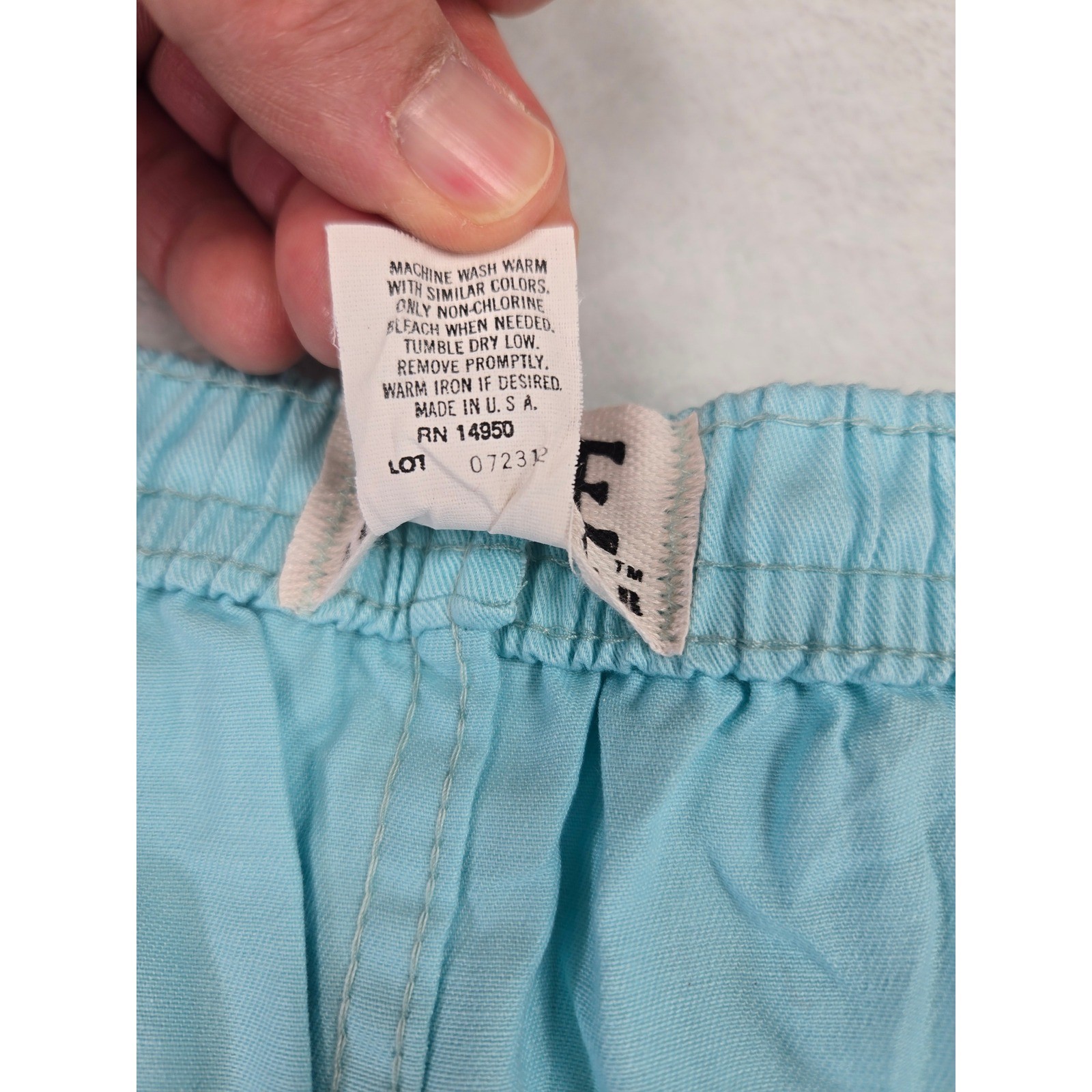 Ocoee Activewear Light Blue Cotton Elastic Waist Short Vintage 90s Made in USA L
