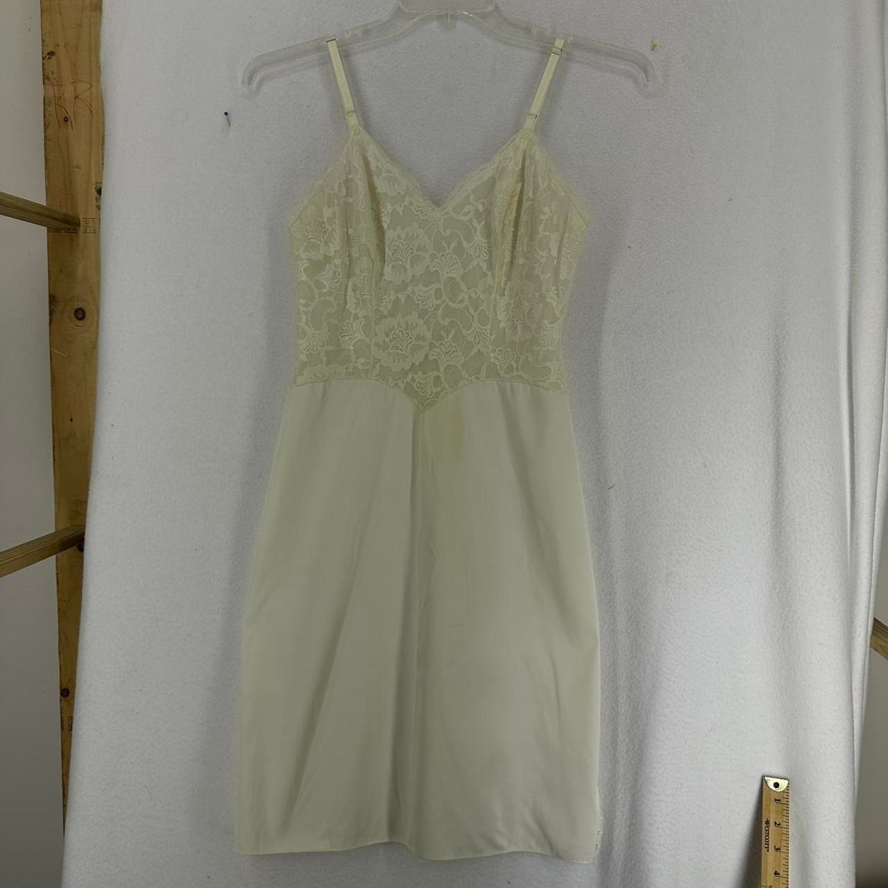 Vintage 60s Vanity Fair Lace Slip Dress 32 Cream