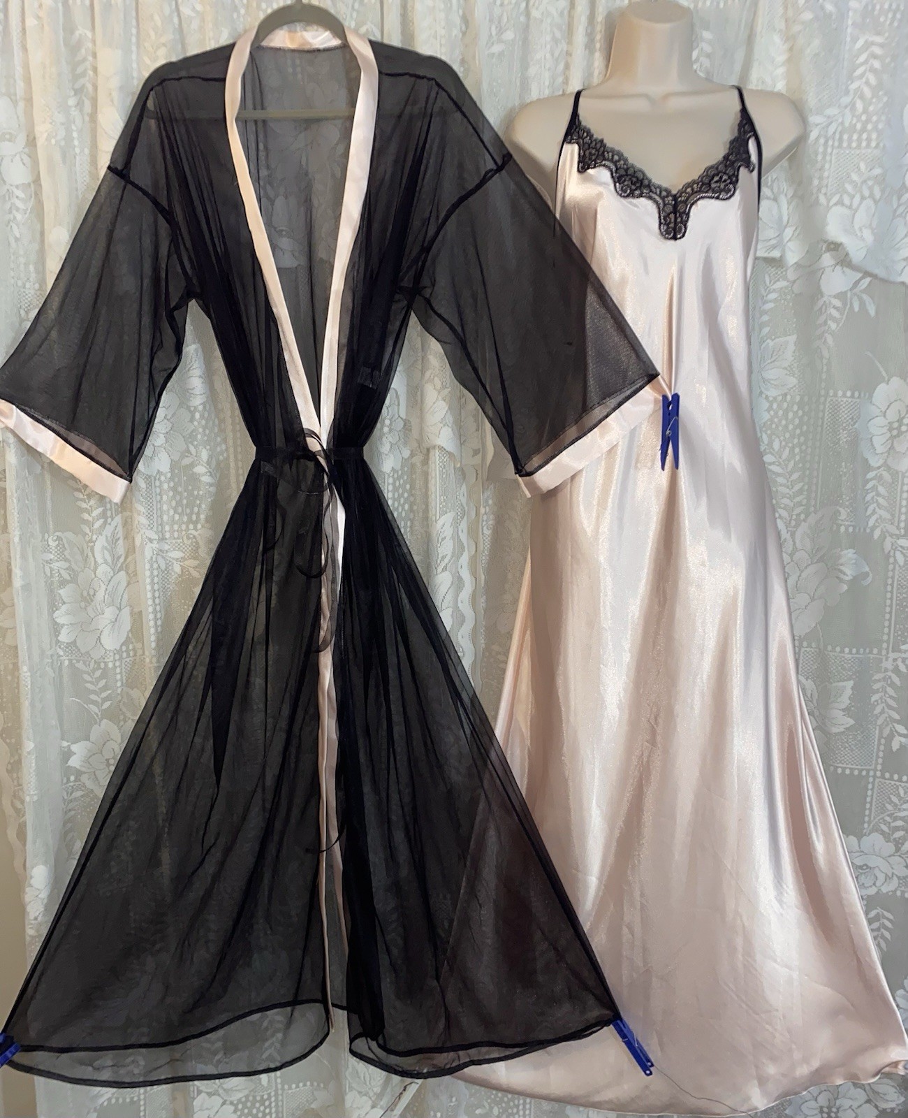 VTG 1X TALL Petra Black Sheer Chiffon Peignoir Robe Pink Nightgown Sexy Back Set