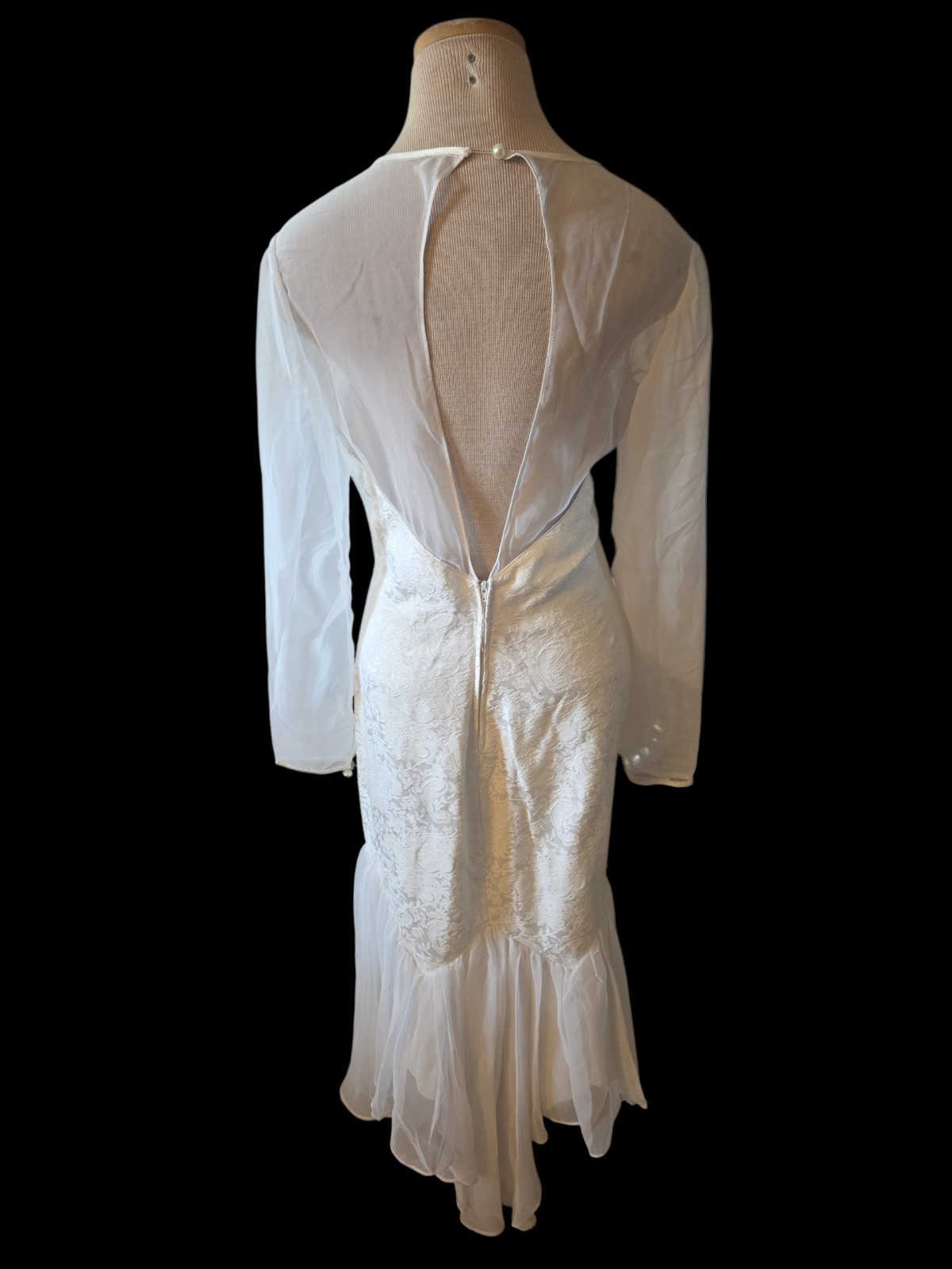 Vintage 80s New Leaf Ivory Lace Beaded Long Sleeve Fishtail Wedding Dress