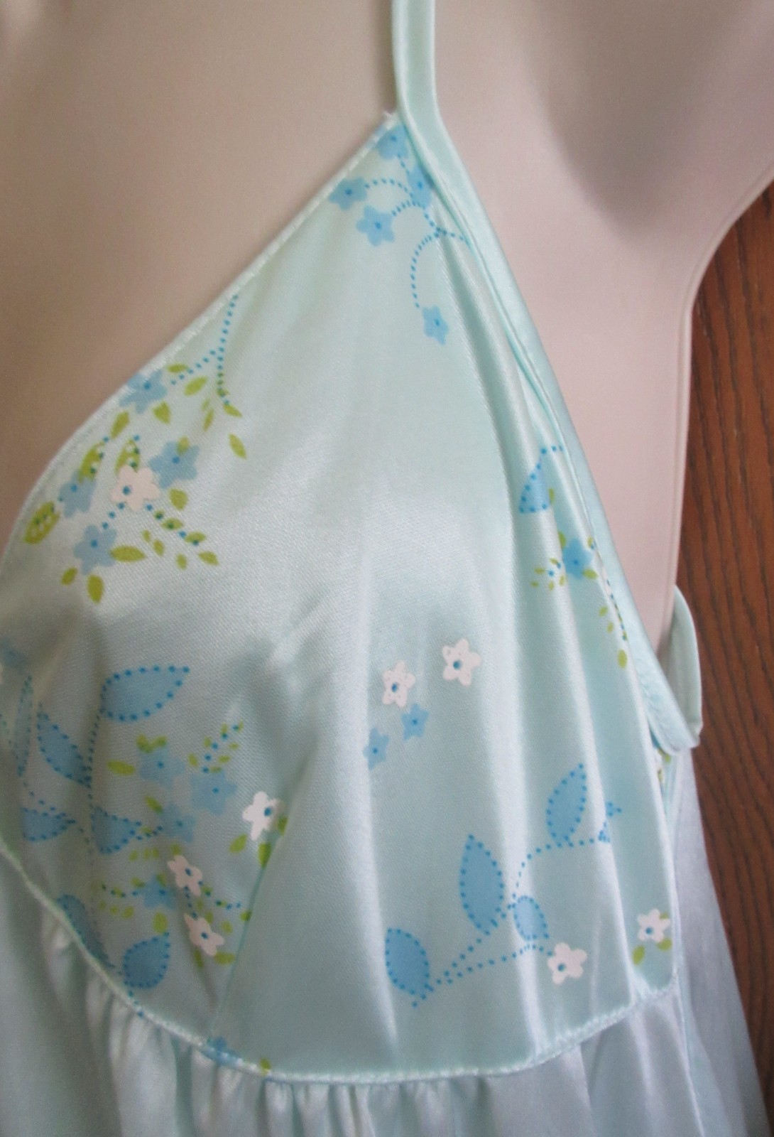 MIDNIGHT COCO BRIDAL Aqua floral GOWN ROBE silk & satin slippery lingerie sz XL