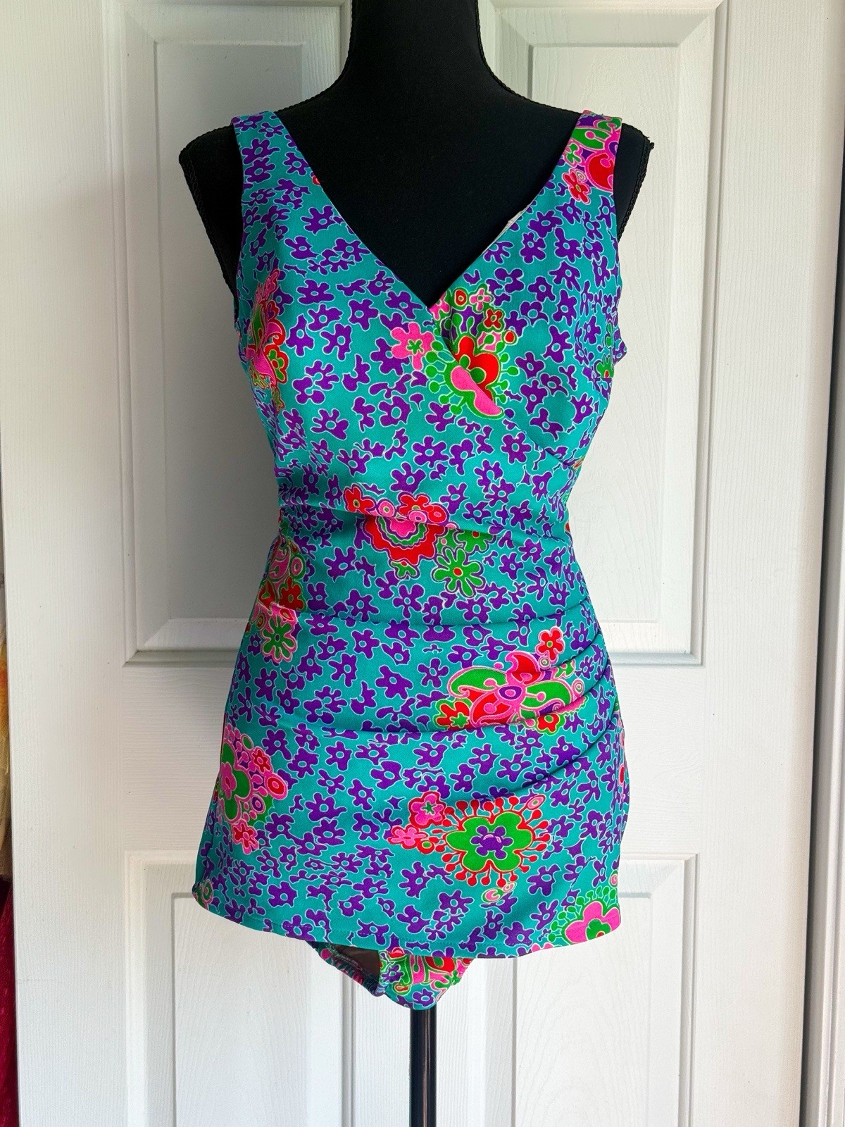 1960s Perfect Fit By Roxanne Size 18 B Cup Swim Suit Zipper Psychedelic Floral