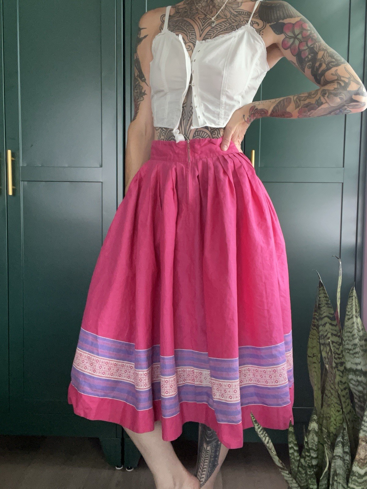 Vtg 50s Collegian Sportswear Cotton Pleated Full Skirt w Geometric Floral 26”