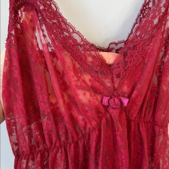 Vintage 70&rsquo;s Red Lace Donna Richard for Gilligan & O&rsquo;Malley Nightgown Dress Med