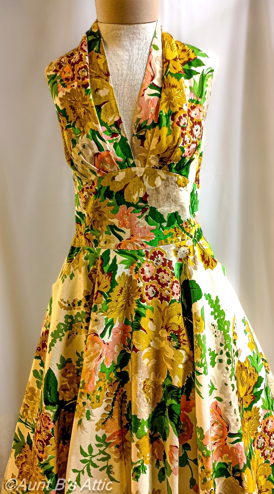 Vintage 50&rsquo;s Reina Cristina Party/Special Occasion Floral Halter Dress Medium