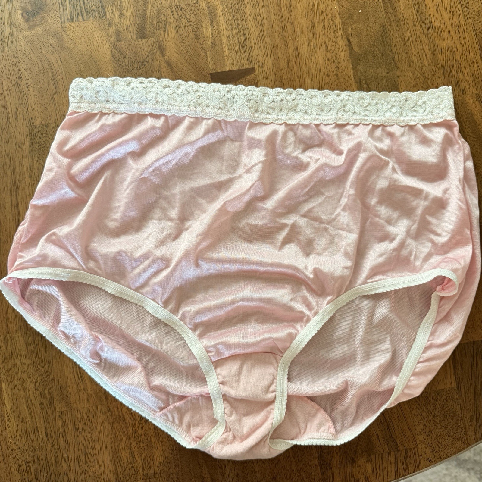 Vintage Fruit of the Loom Panties M/L 6/7 Pink Nylon Lace Mushroom Gusset Brief