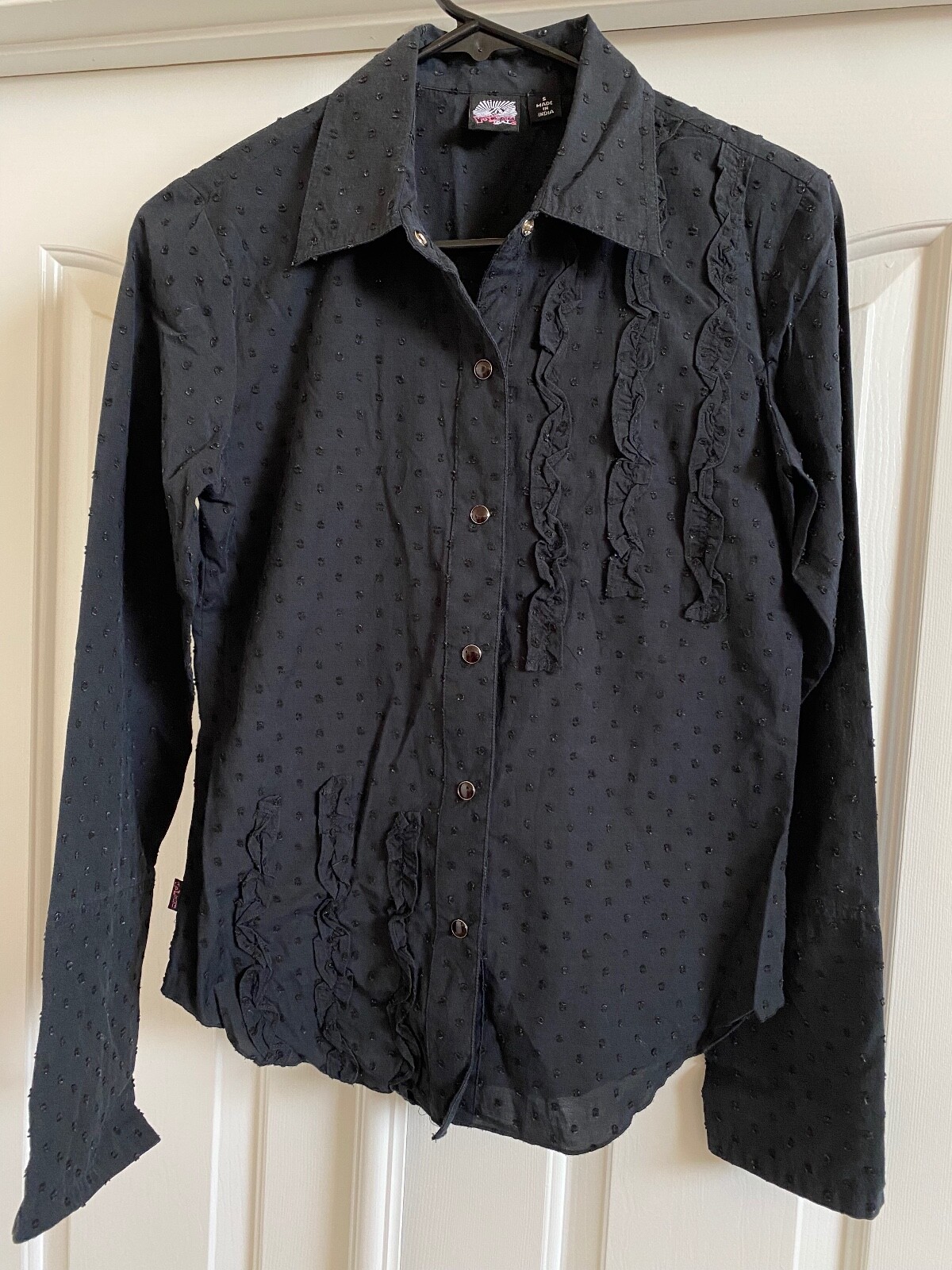 Vintage Womens Volcom « A True Hustler » Black Snap Button Up Small 2002 Y2K
