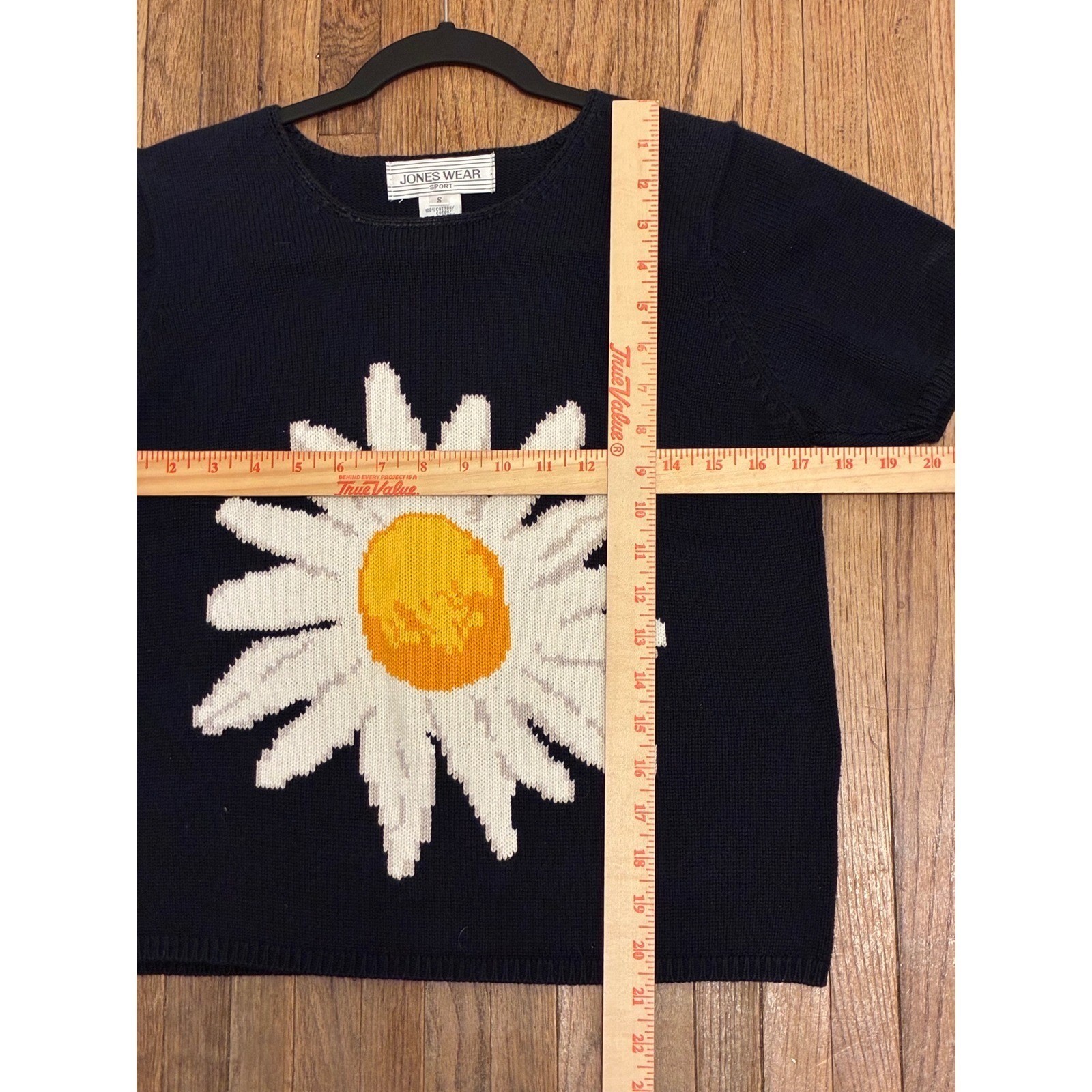 Vintage Cottage Core Navy Blue 100% Cotton Daisy Image Knit Top Small