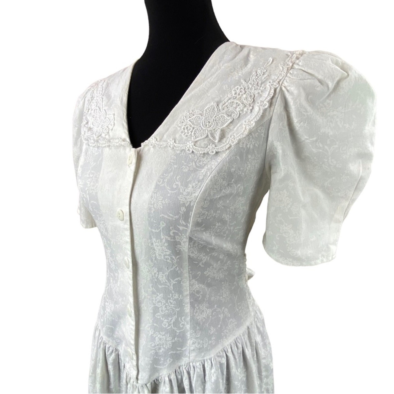 Vintage 80s Short Sleeve Midi Dress Off White Approx Size 4 Floral Lace