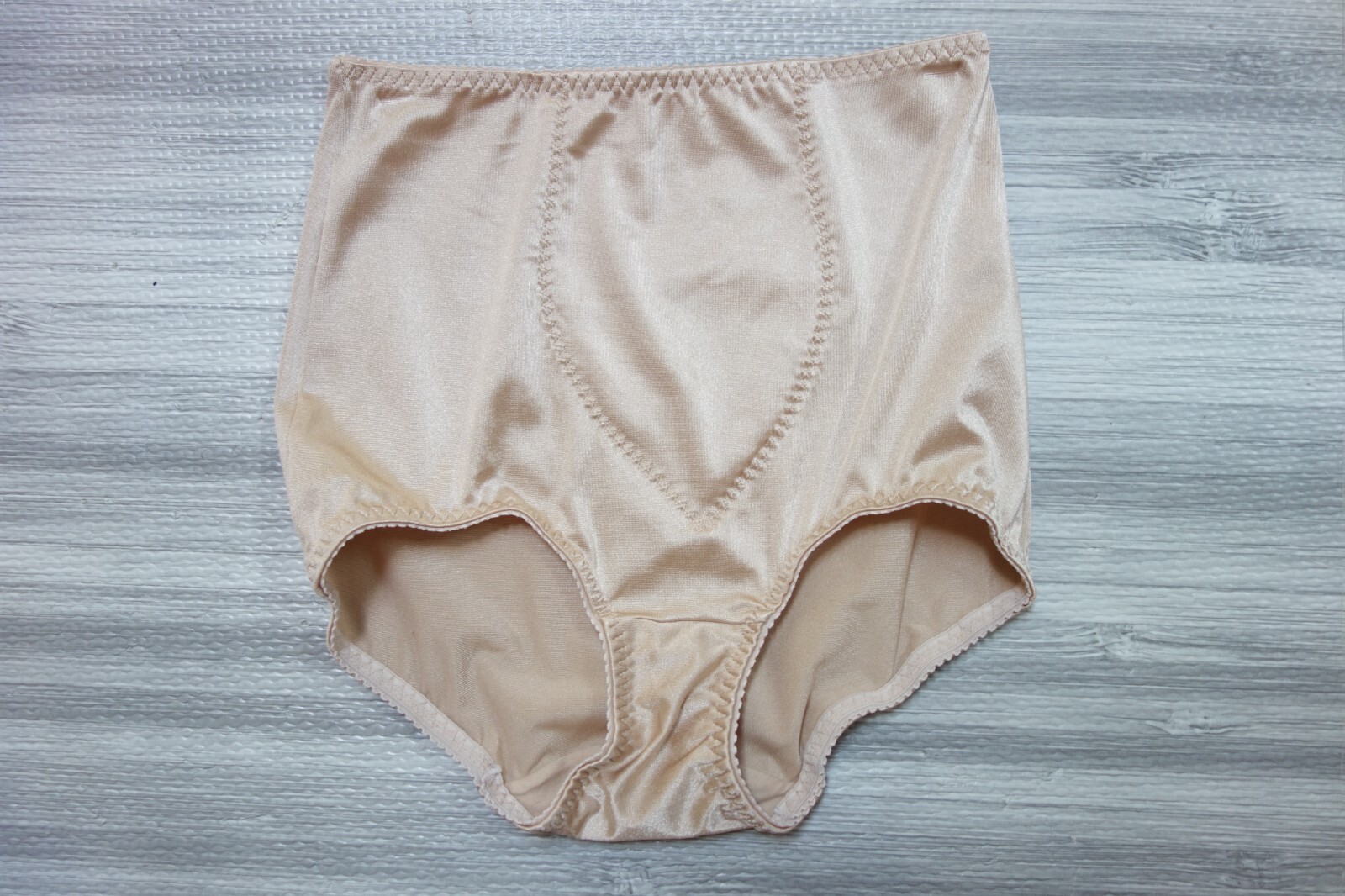 Vtg. Cupid Brief Light Support Shiny Stretch Beige Size L