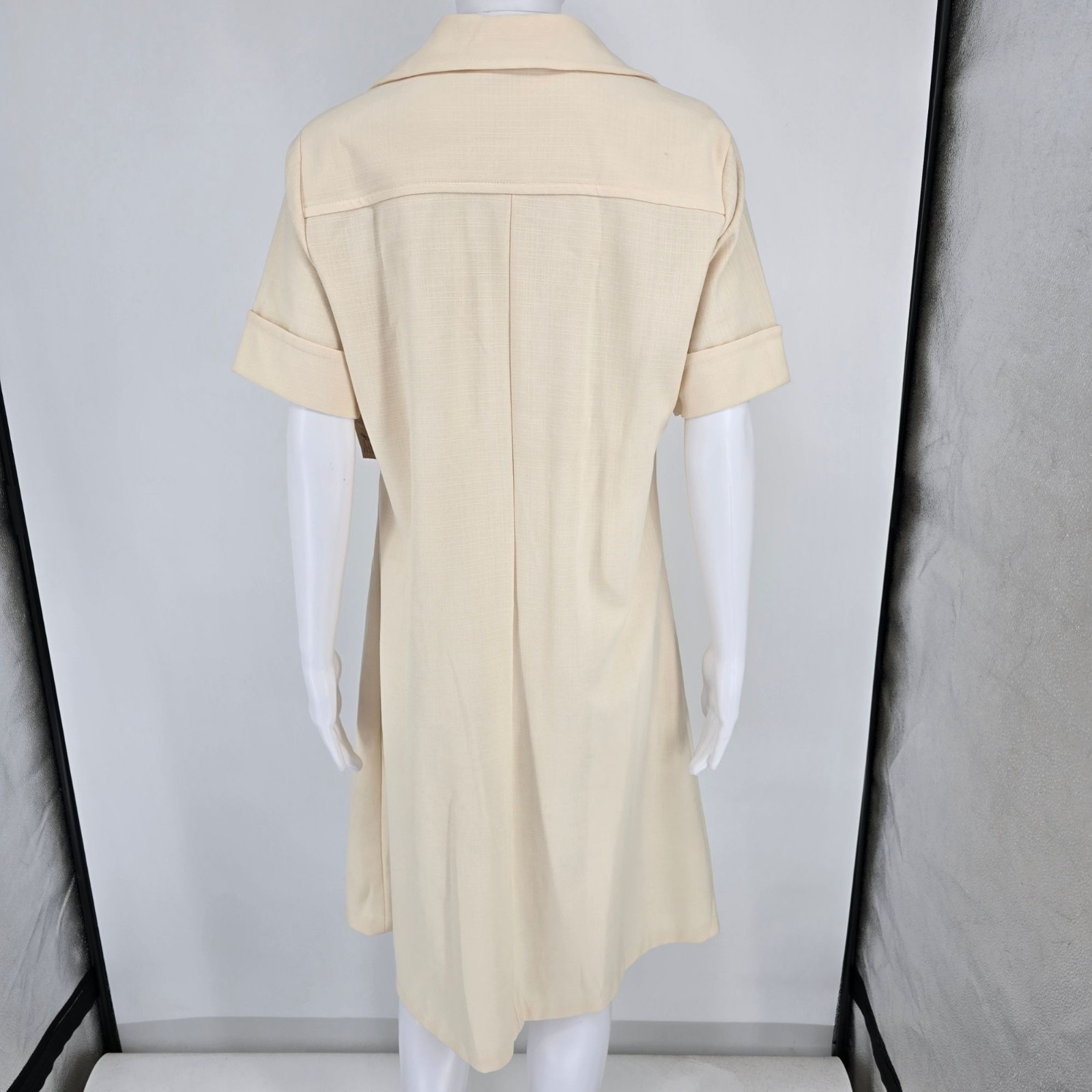 Vintage 1970s Ivory Knit A-Line Button Front Wide Collar Shirt Dress (Size 14/L)