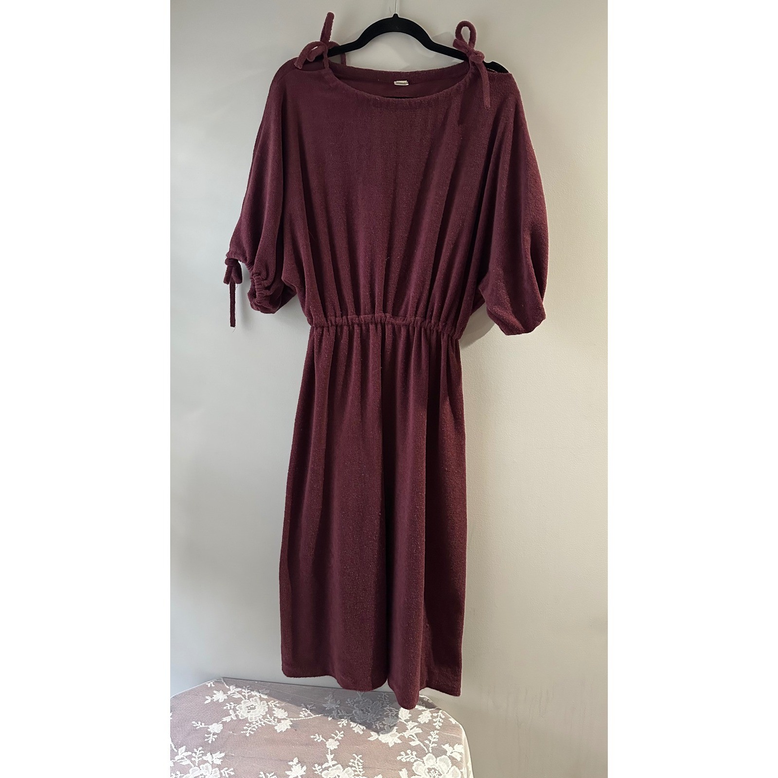 Vintage 70s Terry Cloth Midi Dress Women Size 14 Burgundy Tie Shoulder Retro