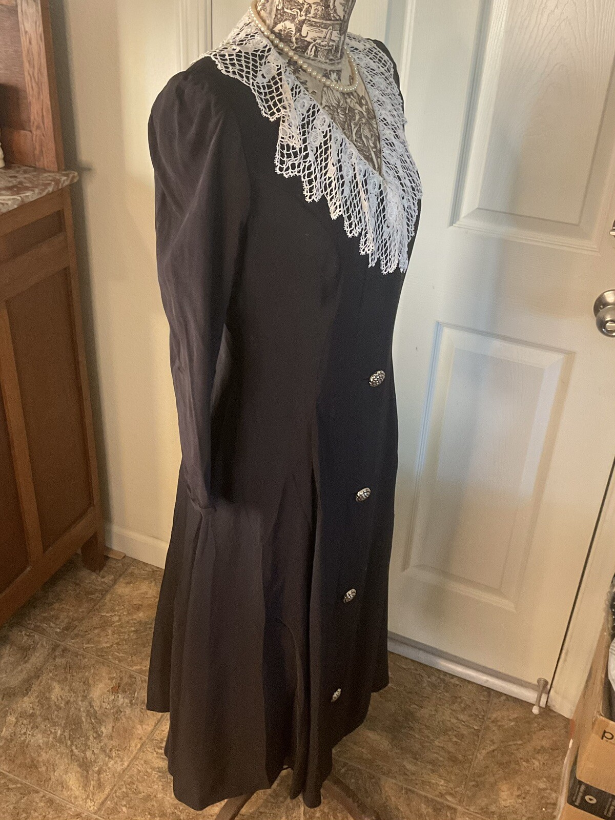 Vintage Classic 1940-1950 Black FAILLE Fit Flare Ginsberg TATTED Crochet Dress