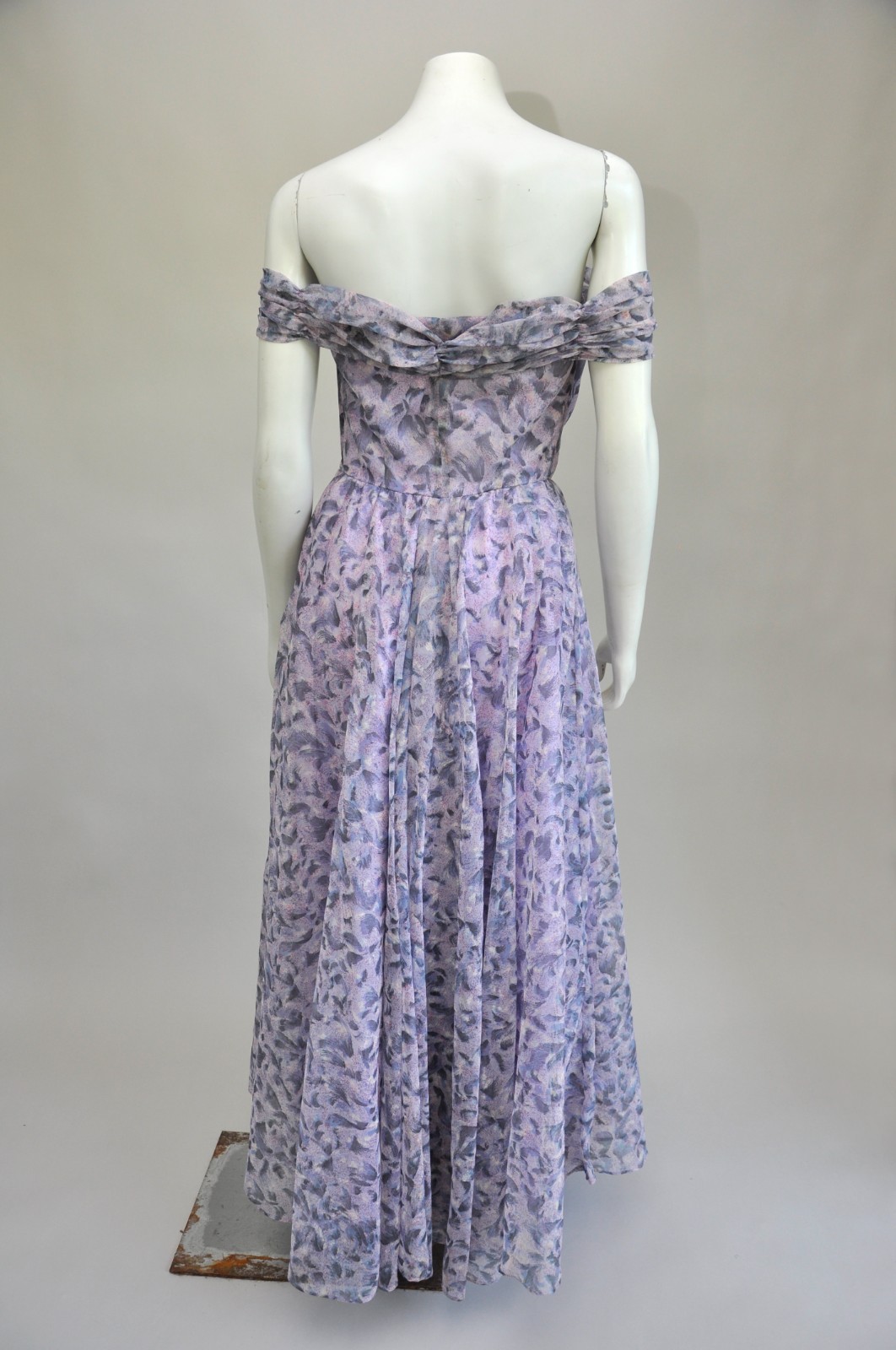 Vintage 1950s Purple Printed Off Shoulder Maxi Party Prom Dress Bridal Feminine