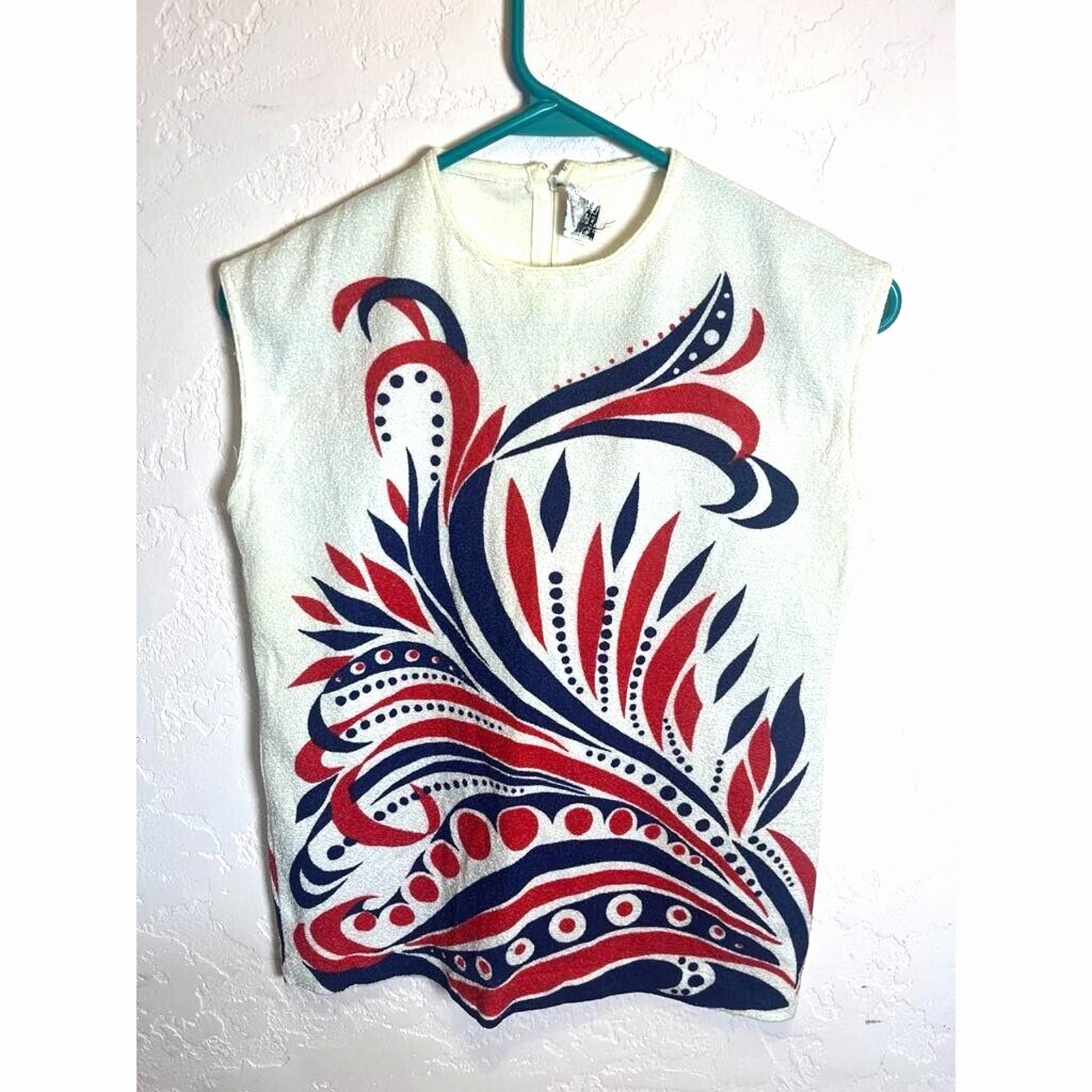 1970s Flair Fashions Knit Top Dramatic Geometric Red White Blue Sleeveless Tank