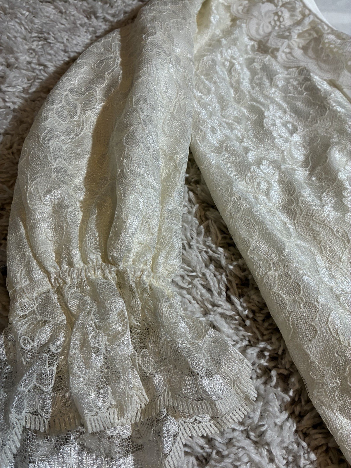 Christian Dior Ivory Lace Robe Peignoir with Satin Trim Belt Paris New York