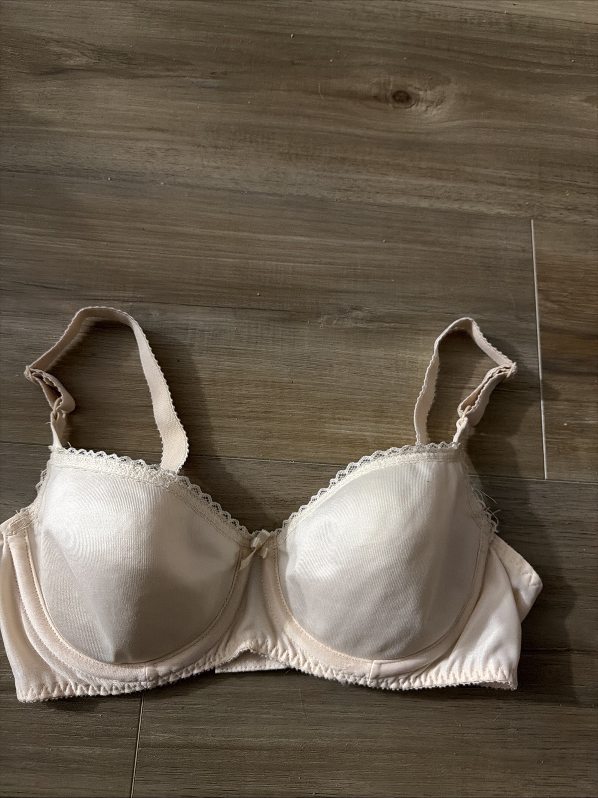 Vintage Playtex Ivory Balconette Underwire Bra 32C Lined
