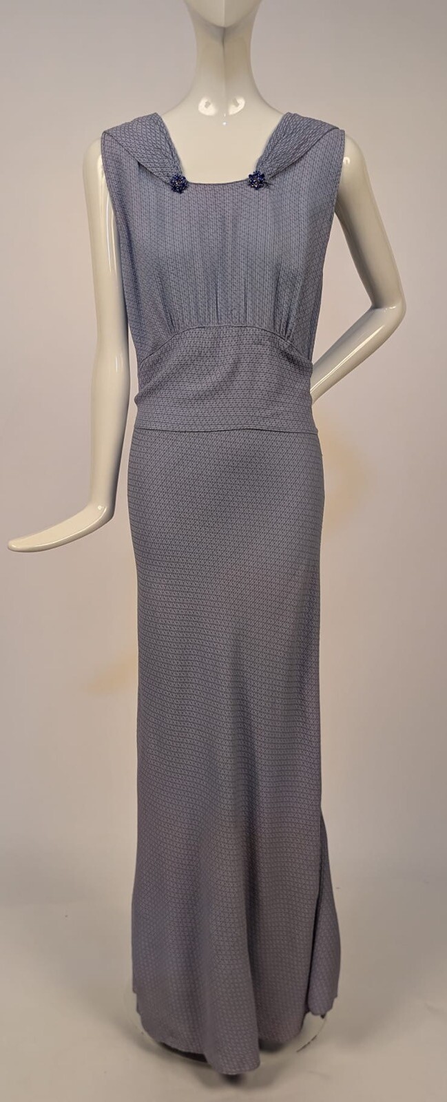 ART DECO 1930’S LONG TEXTURED CREPE DRESS W BLUE RHINESTONE BUTTON DETAIL