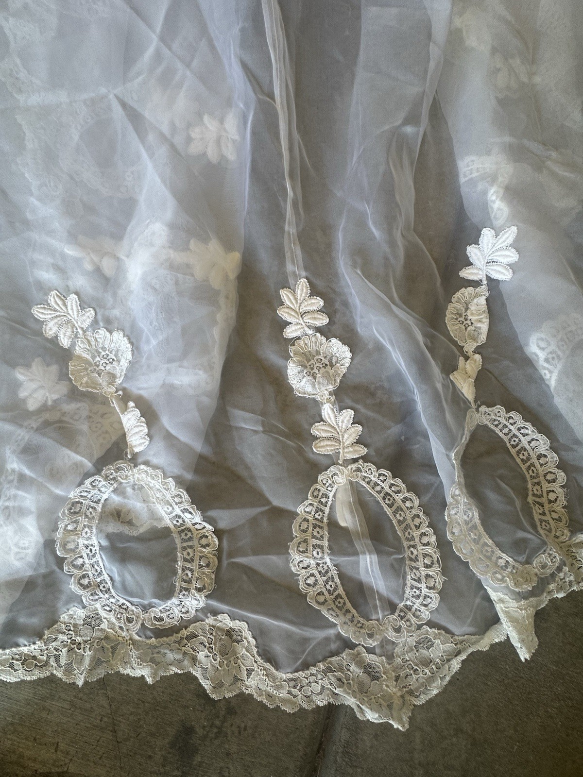 Vintage Wedding Dress With Train
