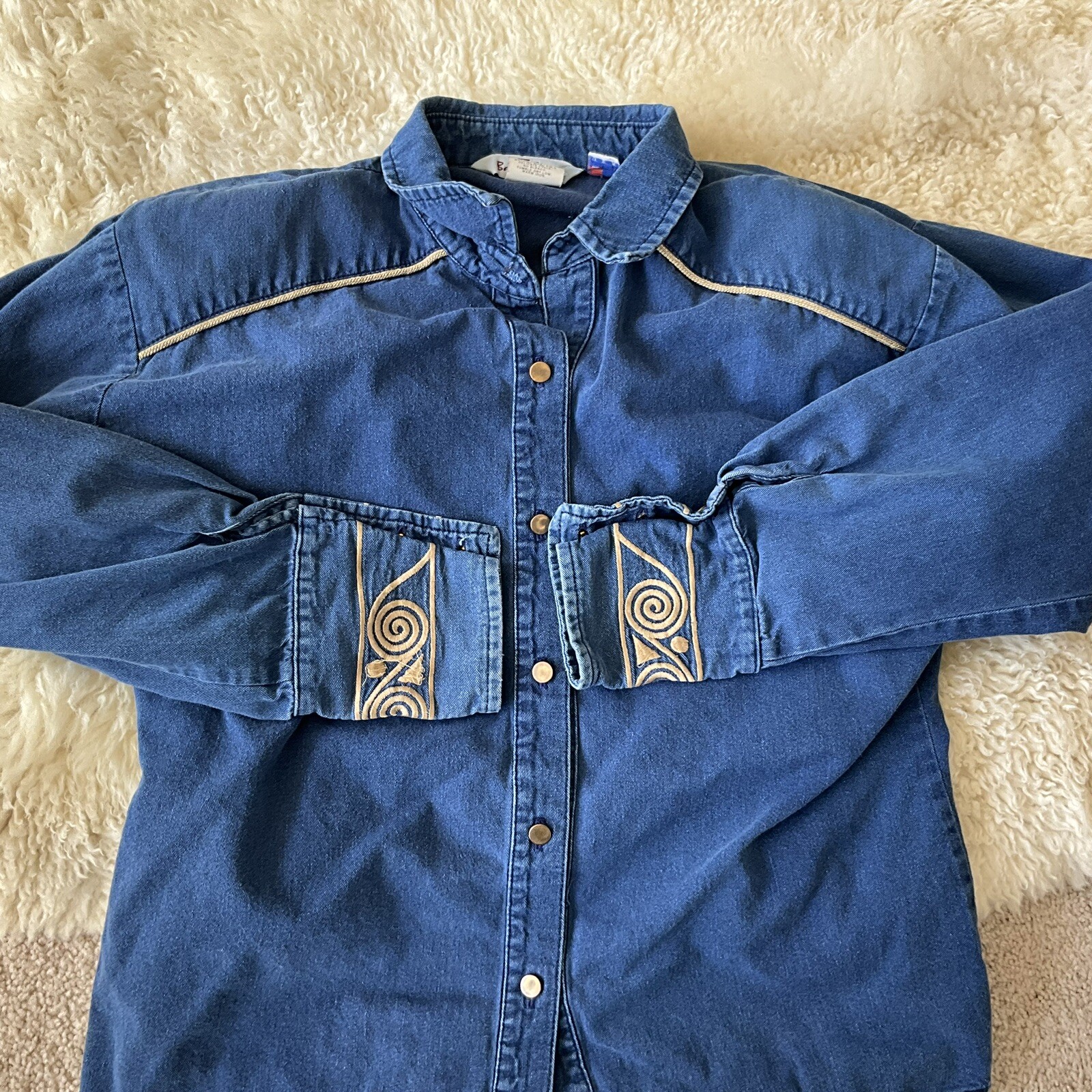 Vintage Bar N None Shirt Woman&rsquo;s Large Long Sleeve Denim Embroidered Cuffs USA