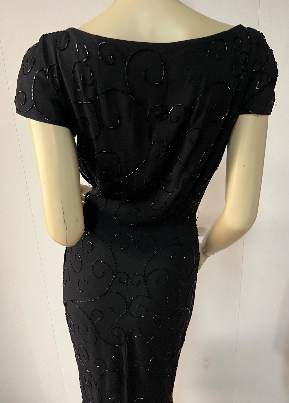 Vintage 1950s Cuffed Cleavage Black Beaded Side Zipper Cocktail Dress Bust 34