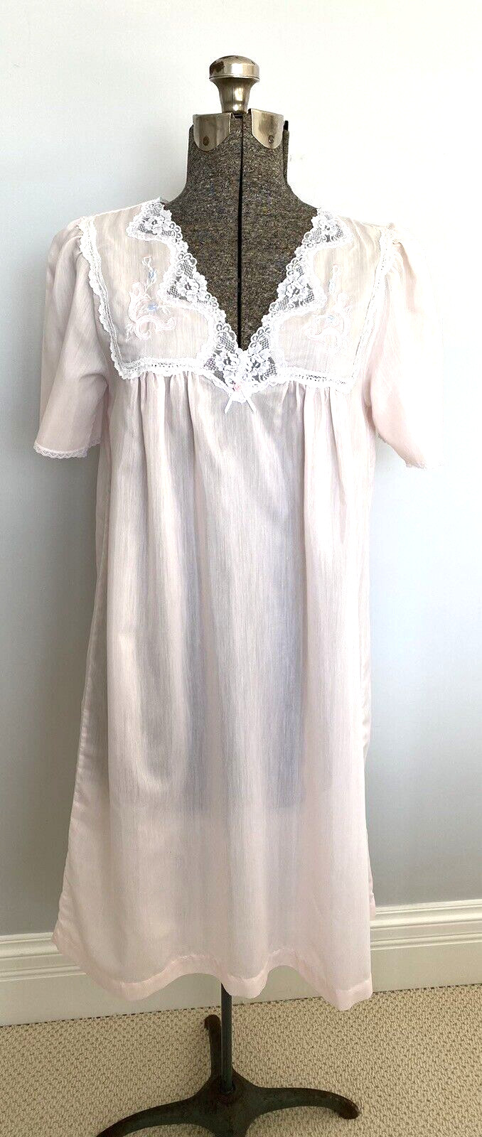 Vintage Barbizon Light Pink Semi Sheer Nightgown w White Lace Front and Applique