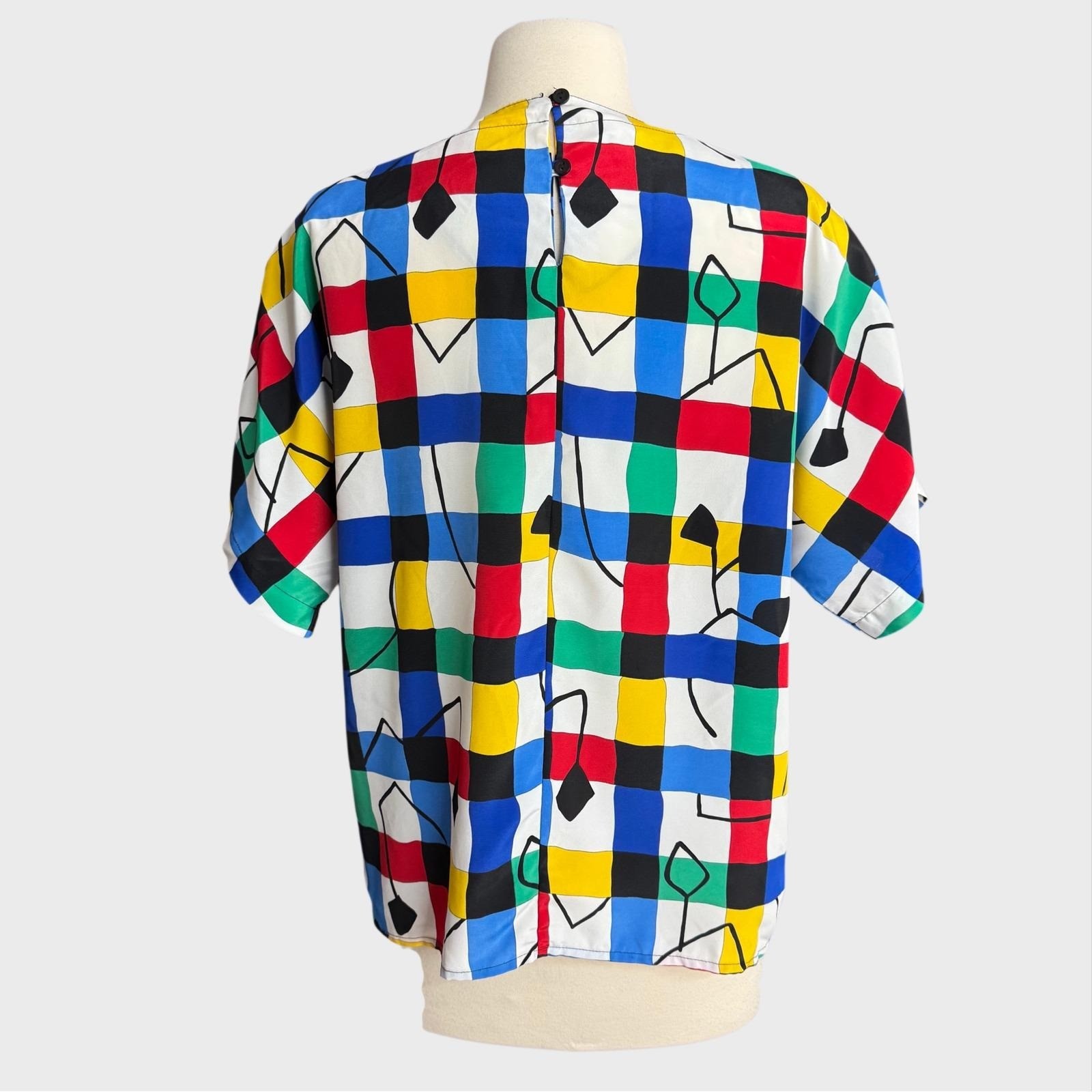 Vintage 80&rsquo;s Women&rsquo;s Med Short Sleeve Abstract Geometric Art to Wear Top