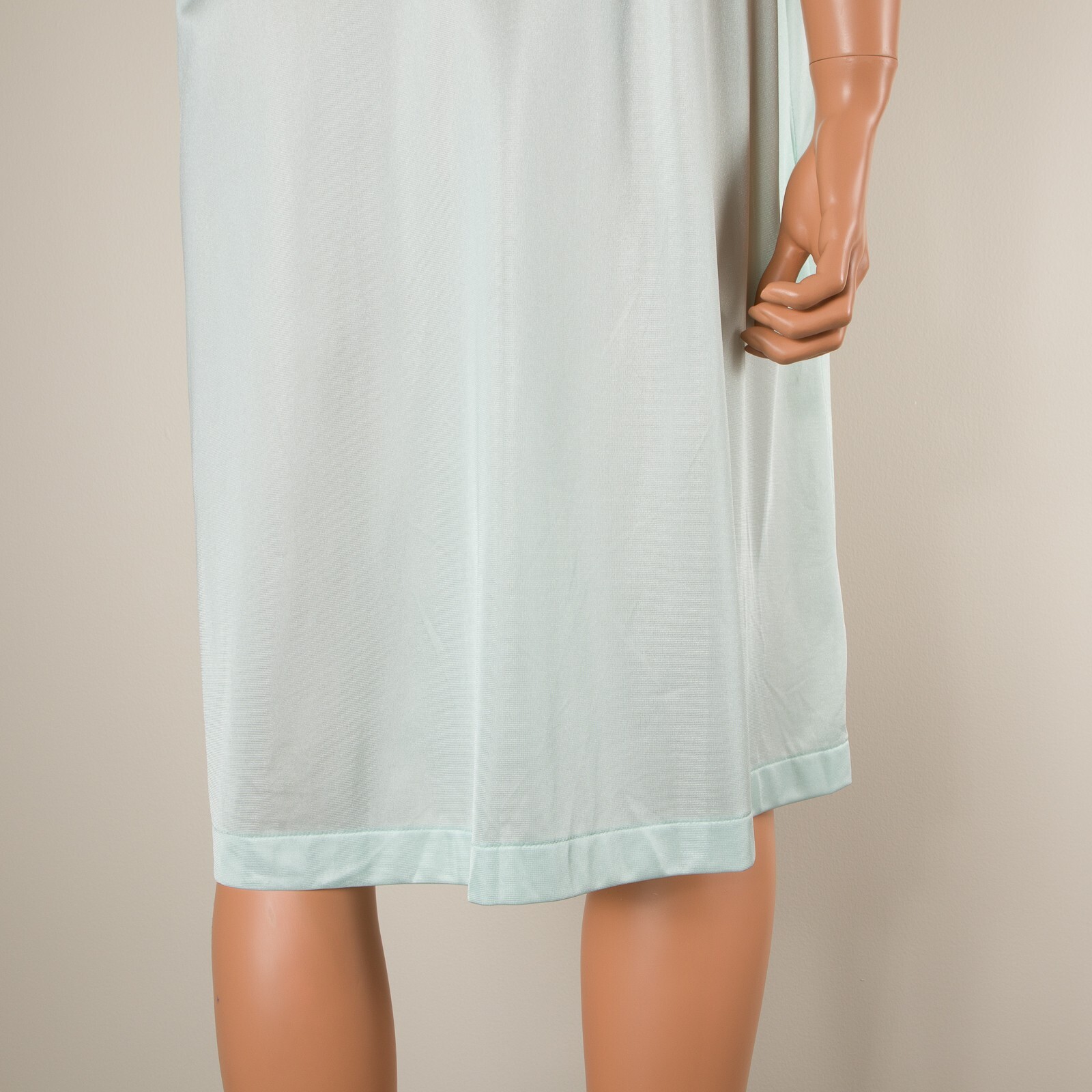 💖 VTG GILEAD Light Green Robe & Nightgown Set Nylon Lace Robe Sz S Gown Sz M