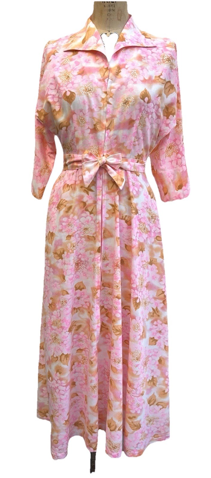 50s 60s Glamour Hostess Gown Floral Cotton Dogwood Print Fredericks of Hollywood