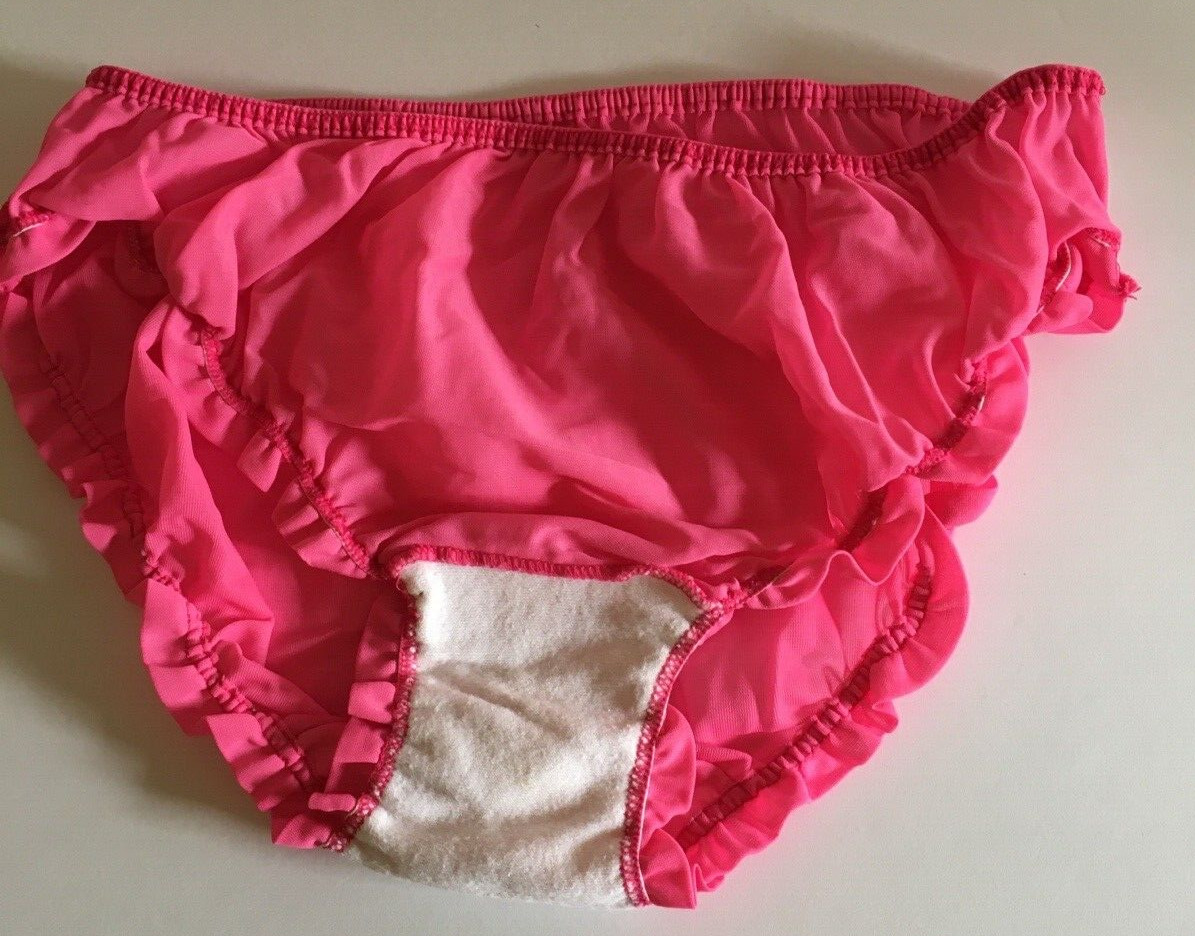 RARE ~TRUE VTG. BIKINI PANTIES 100% NYLON SIZE 4 (EUR) – DOROTHY PERKINS 1960&rsquo;s