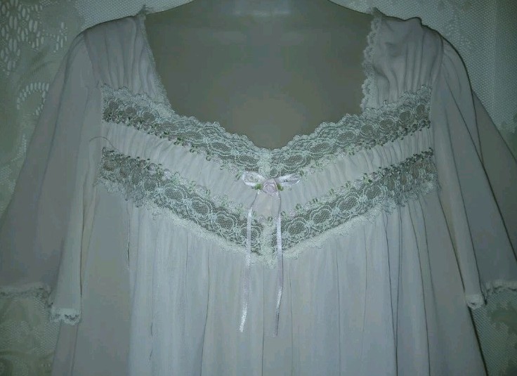 Vintage Miss Elaine Pink Soft Sheer Nylon Floral Lace Babydoll Nightgown M EUC