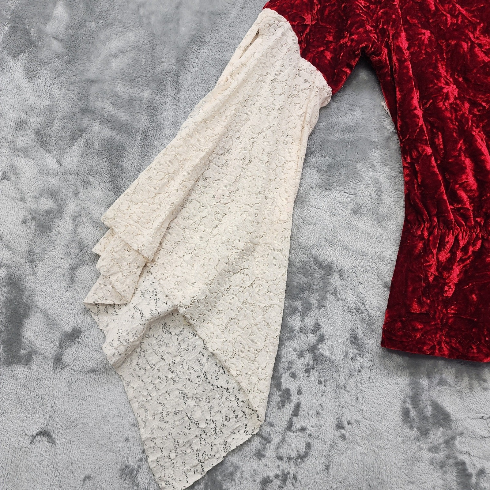Vintage NTCO Nomadic Traders Top Womens S Red Cream Velvet Lace Bell Sleeves