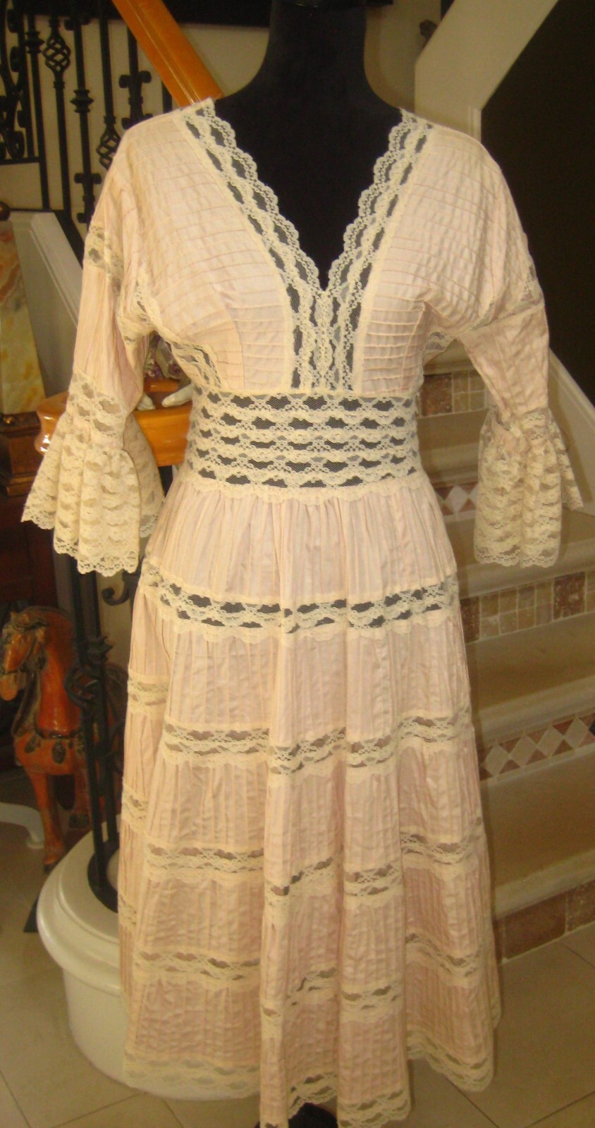 Vintage 70s Dell Original tiered pin tuck nude/blush antique lace Mexican dress